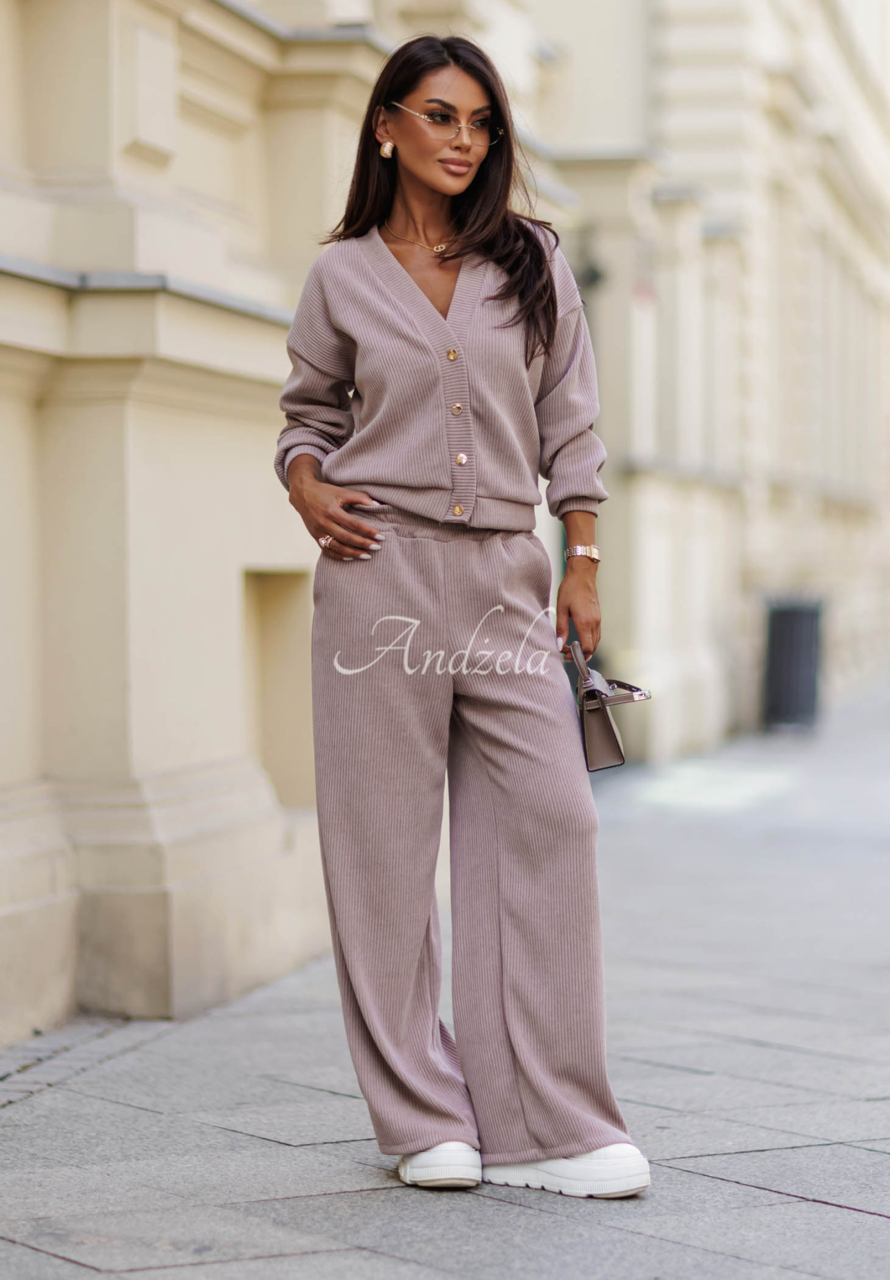 Sztruksowy komplet bluza i spodnie wide leg z bawełny Simple Escape beżowy