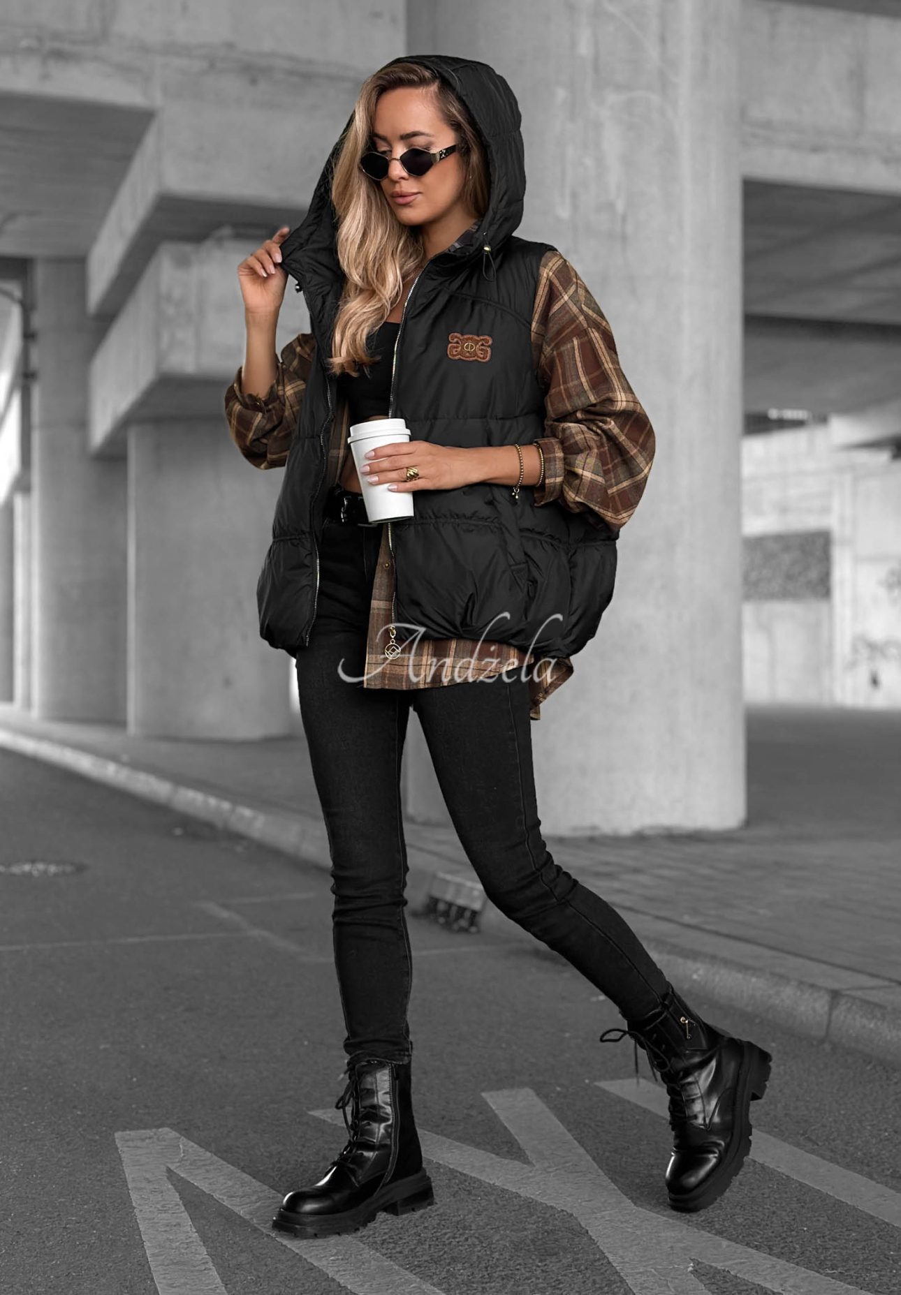 Cinnamon Sky Black Quilted Hooded Vest