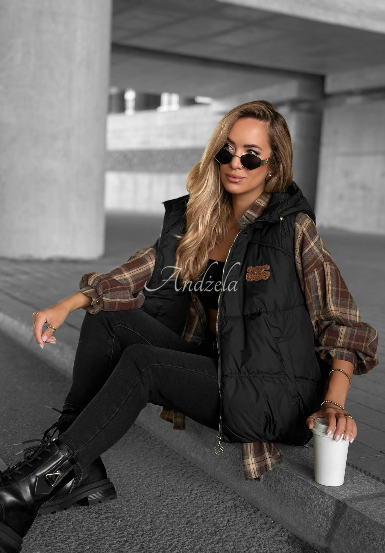 Cinnamon Sky Black Quilted Hooded Vest