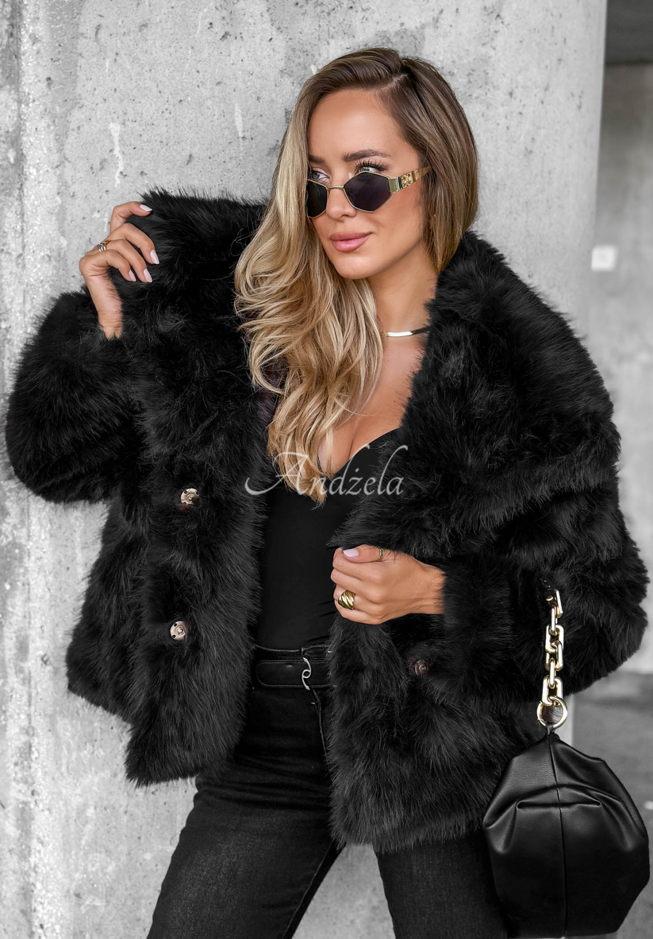 Autumn Romance Short Fur Coat, Black