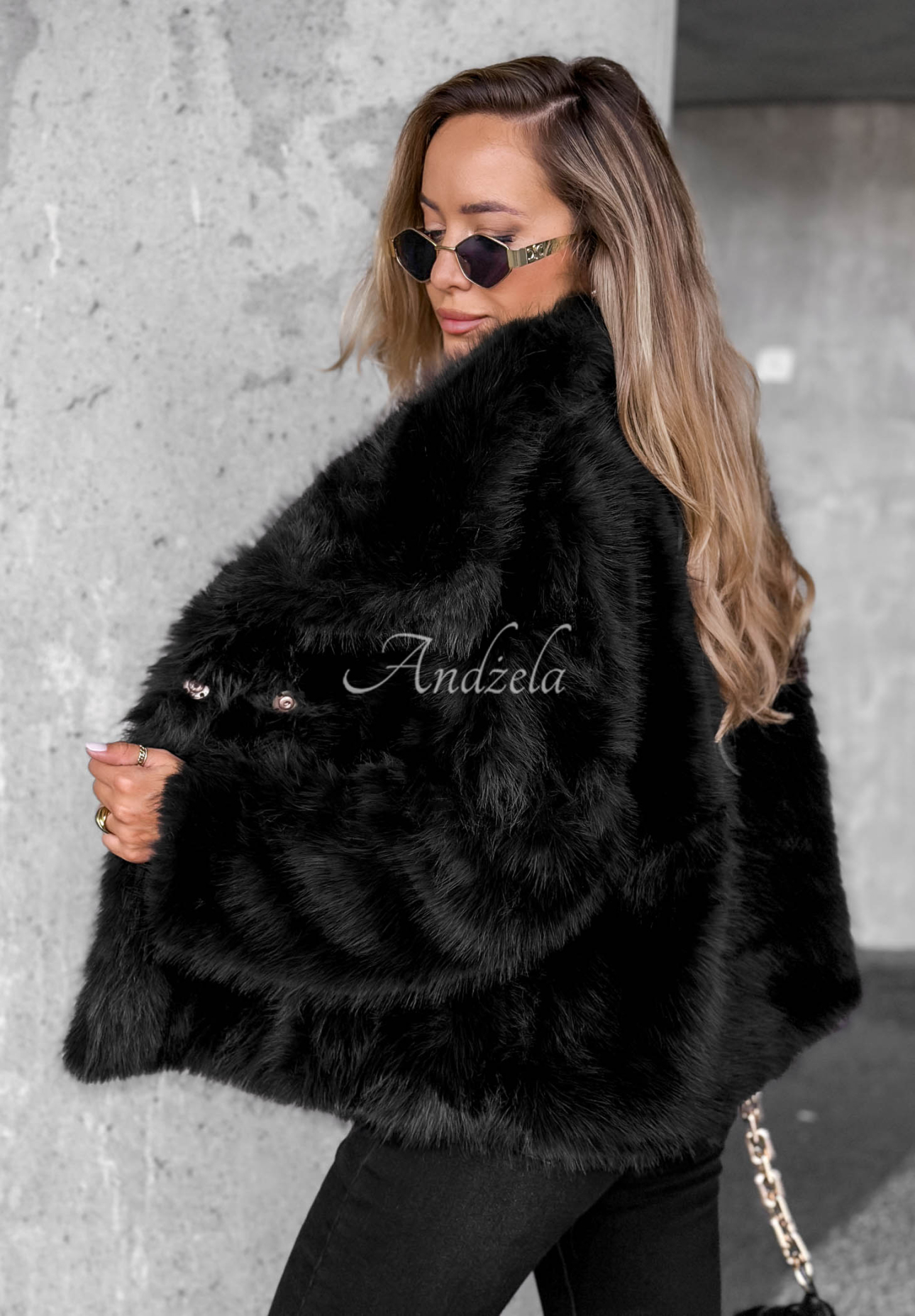 Autumn Romance Short Fur Coat, Black