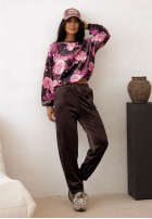 Welurowy komplet dresowy w kwiaty Floral Kiss czekoladowy