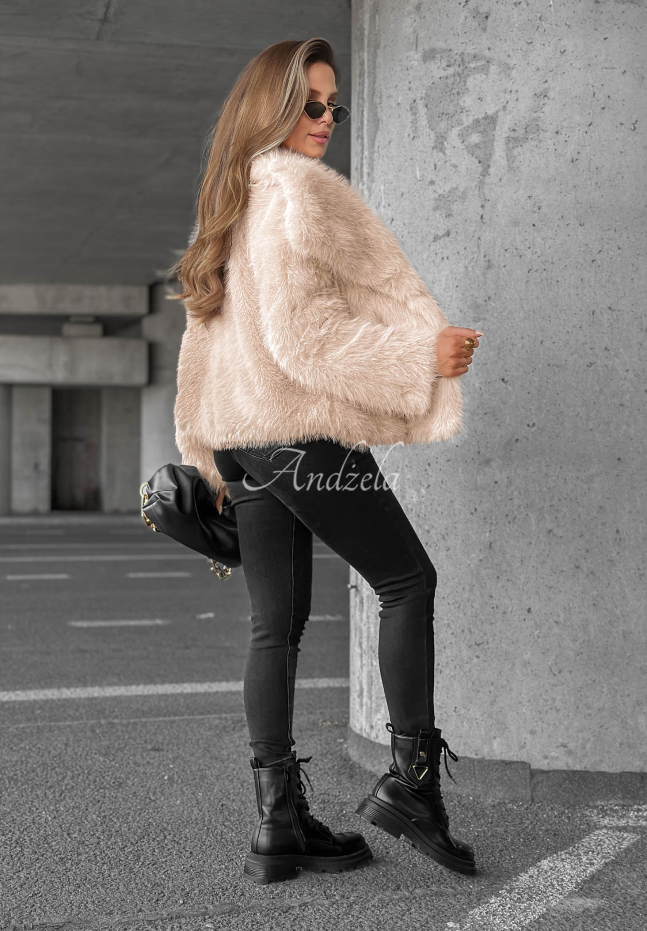 Autumn Romance Short Beige Fur Coat
