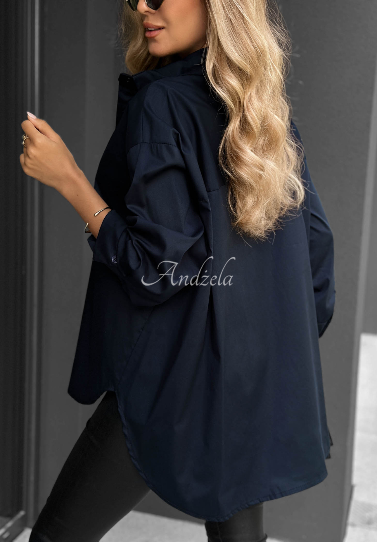 Elegancka bawełniana koszula oversize z kołnierzem Prestige Harbor granatowa