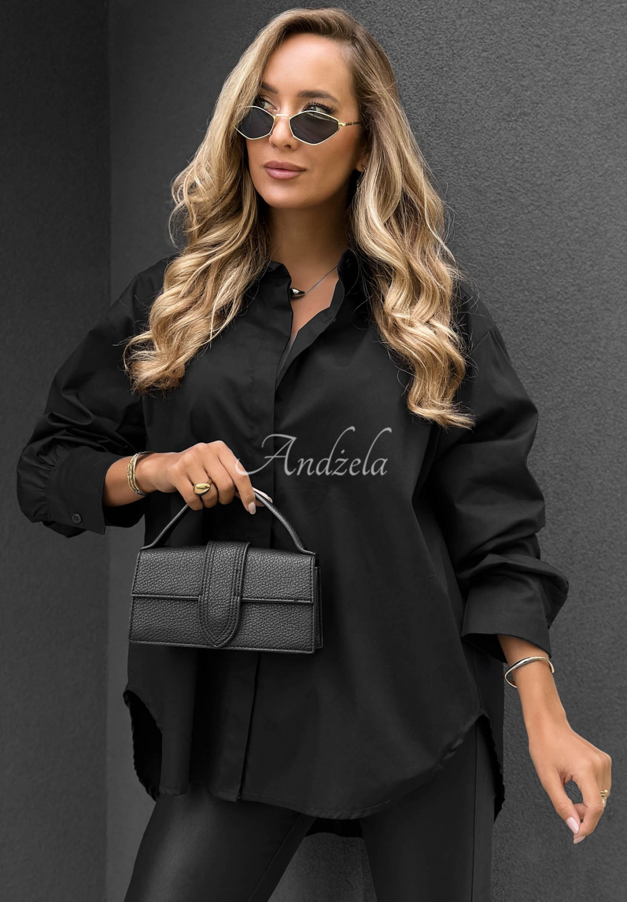 Elegancka bawełniana koszula oversize z kołnierzem Prestige Harbor czarna