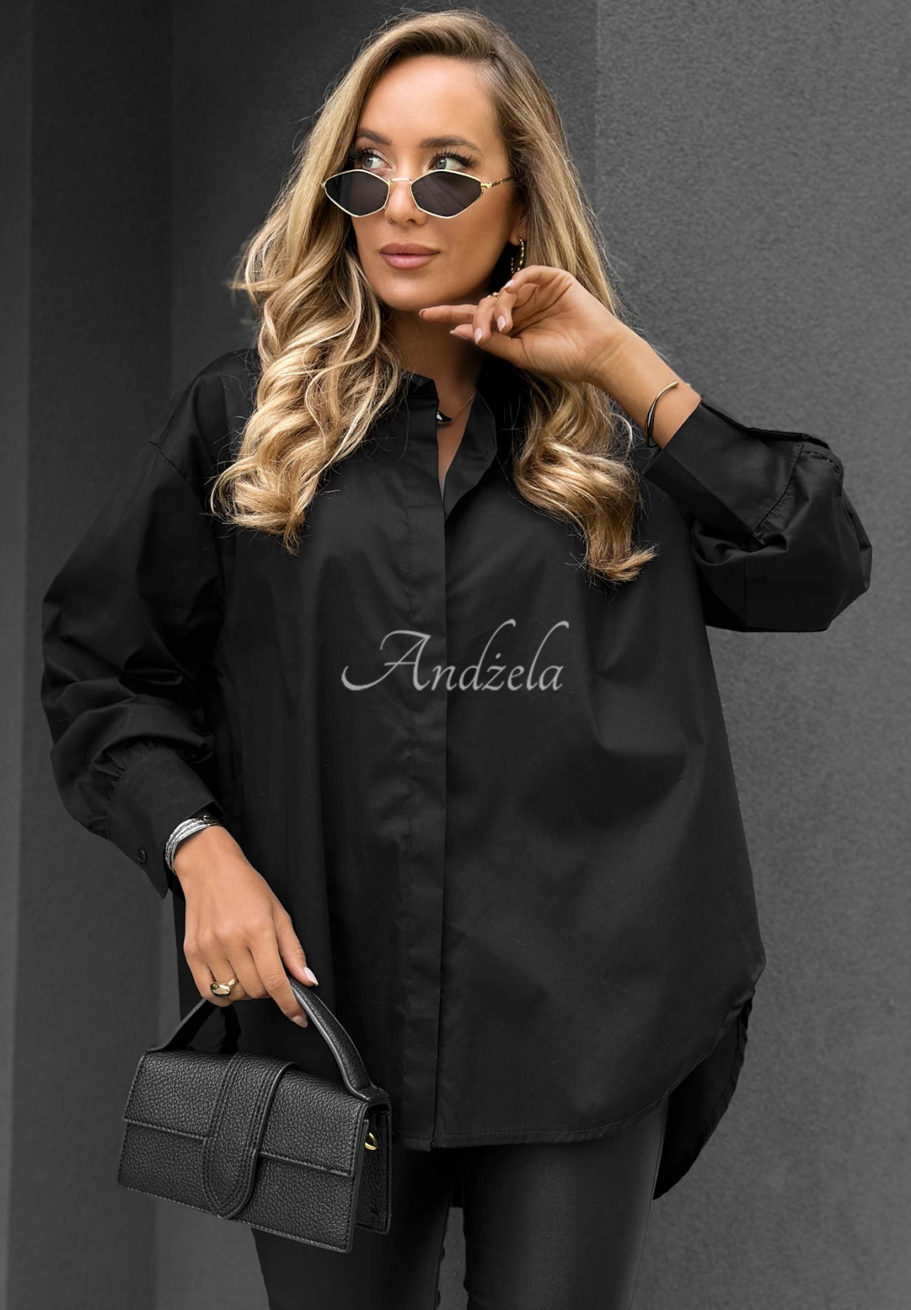 Elegancka bawełniana koszula oversize z kołnierzem Prestige Harbor czarna