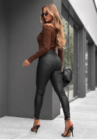 Bluzka off shoulder z haftami Pure Grace czekoladowa
