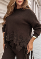 Materiałowe spodnie wide leg z koronką Brown Sugar czekoladowe