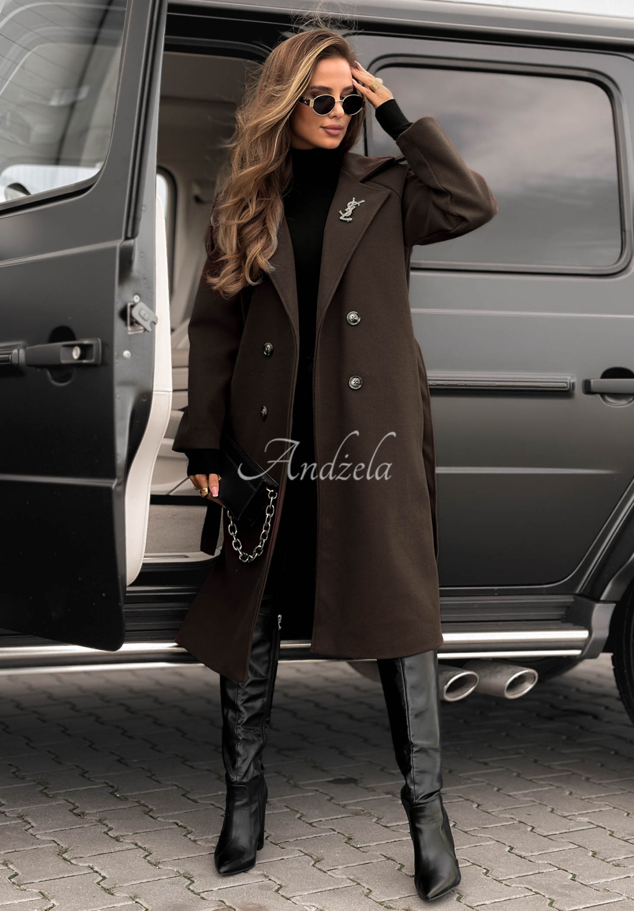 Long coat with belt Have A Voice chocolate
