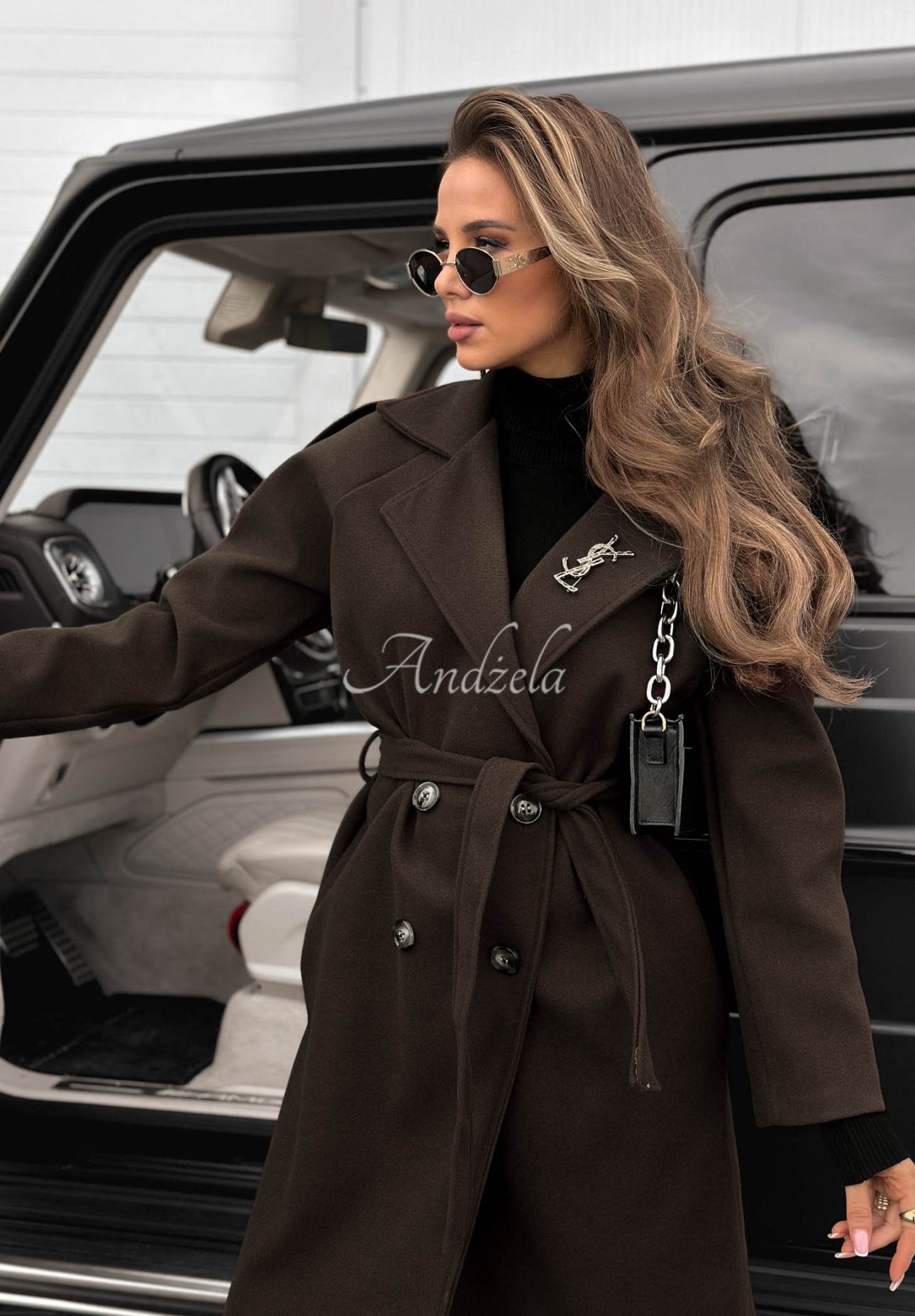 Long coat with belt Have A Voice chocolate