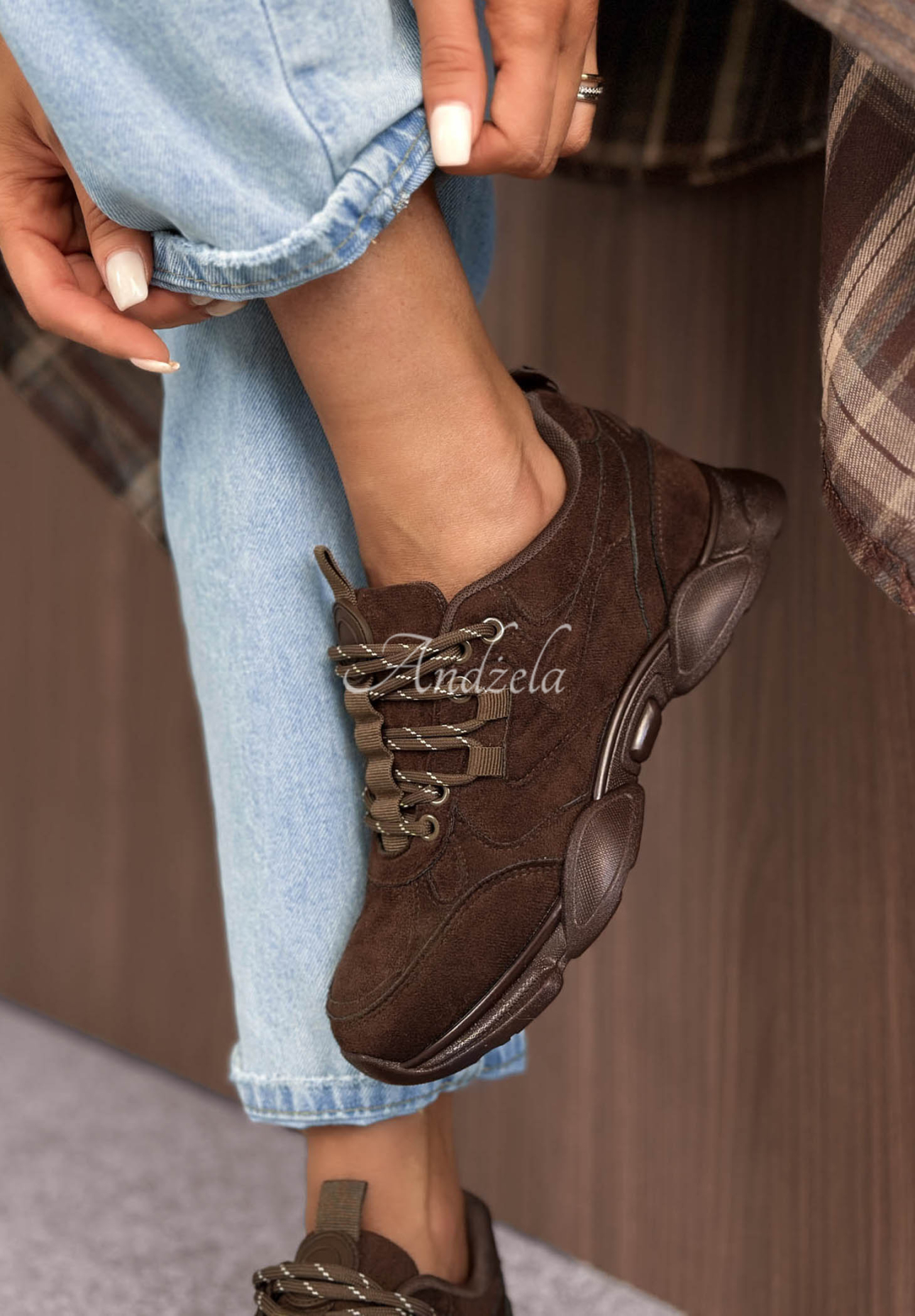 Zamszowe sneakersy New Journey czekoladowe