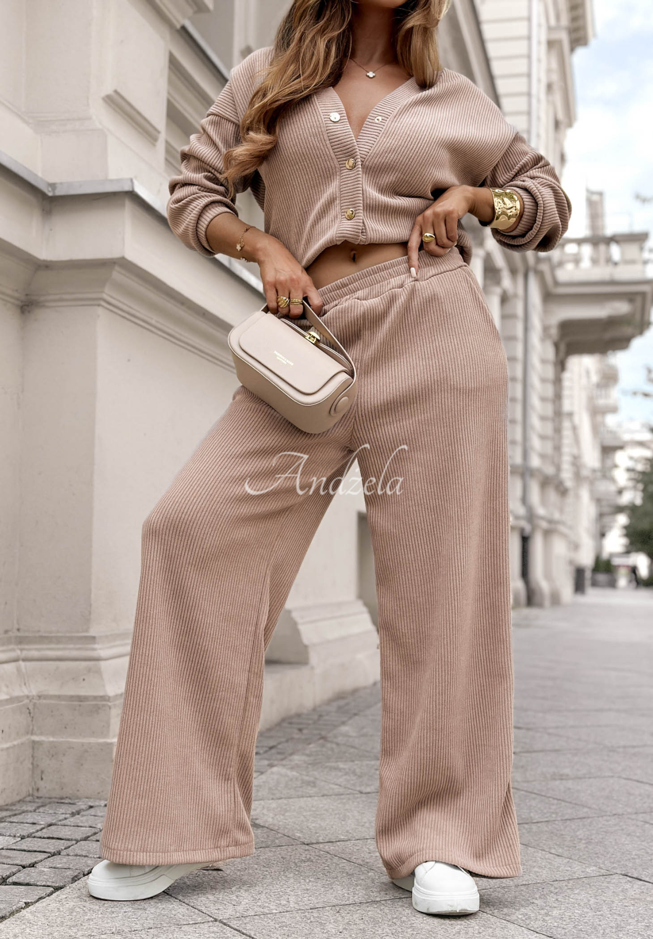 Sztruksowy komplet bluza i spodnie wide leg z bawełny Simple Escape beżowy