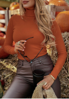 Dopasowany sweter z golfem Solange rudy