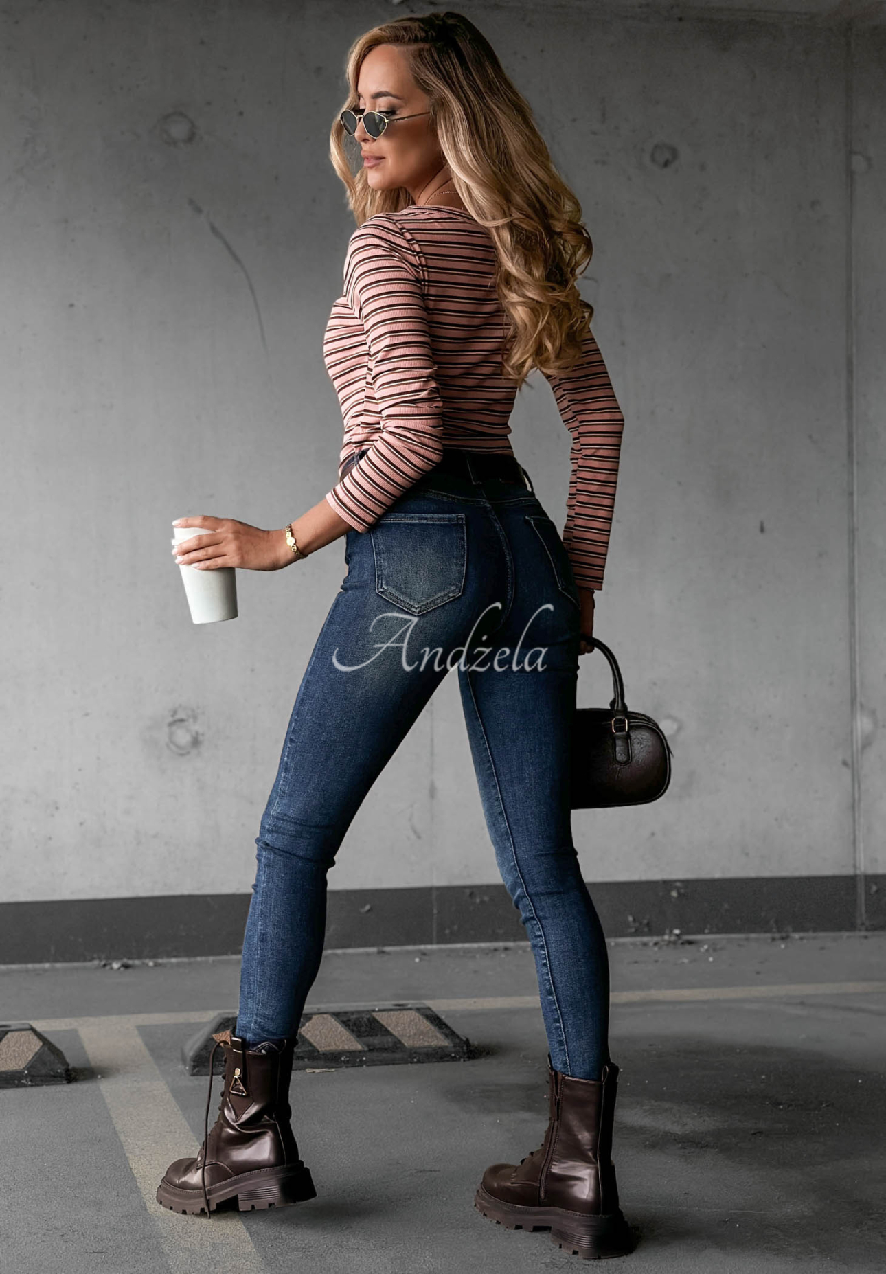 Worth Knowing Blue Skinny Jeans with a Belt