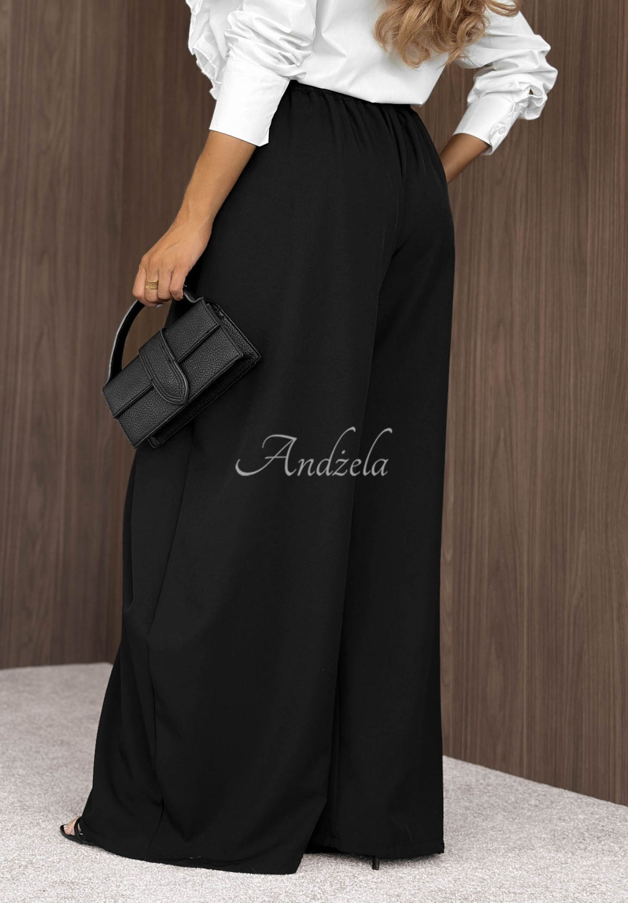 Materiałowe spodnie wide leg z zakładkami Cloudy Elegance czarne