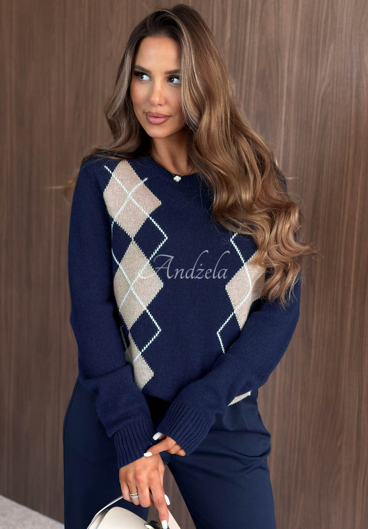Wool Sweater with Diamond Pattern, Featuring Cashmere and Viscose—Soft Ember Navy Blue
