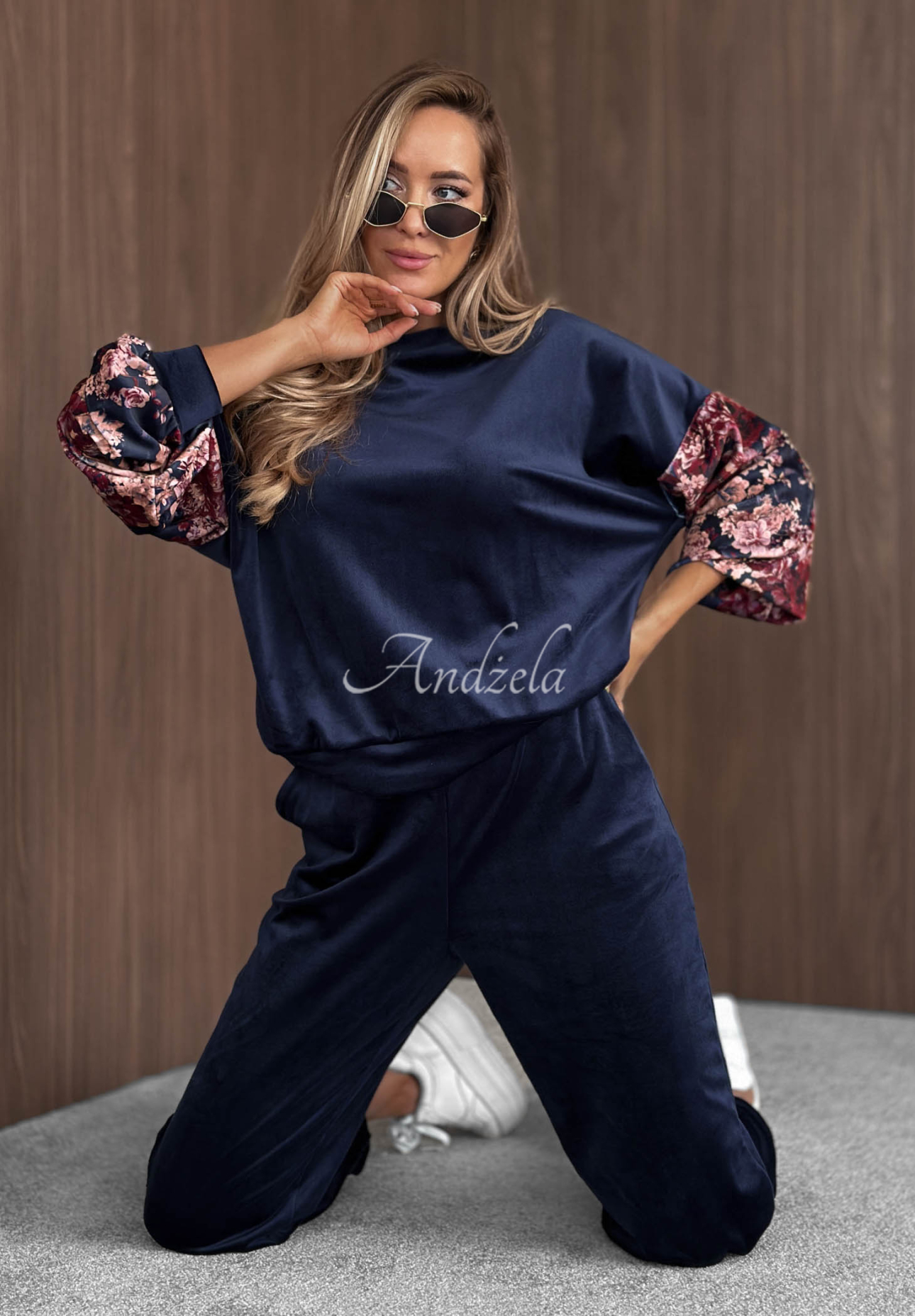 Flora Cold Navy Blue Floral-Printed Cotton Velour Sweatsuit Set