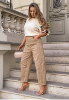Spodnie jeansowe mom fit z paskiem Never Change beżowe