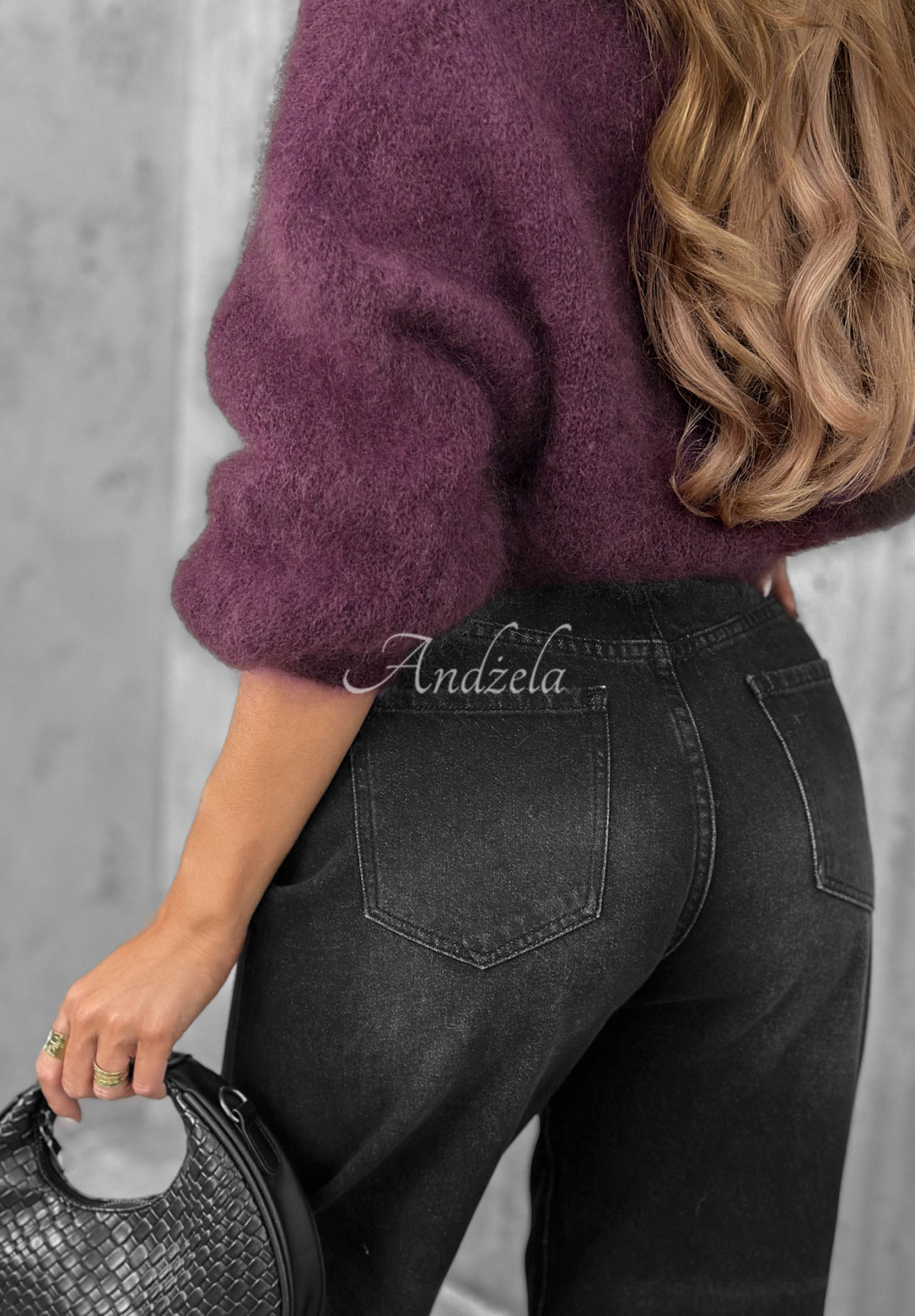 Nothing Serious Black Balloon-Fit Jeans with a Belt