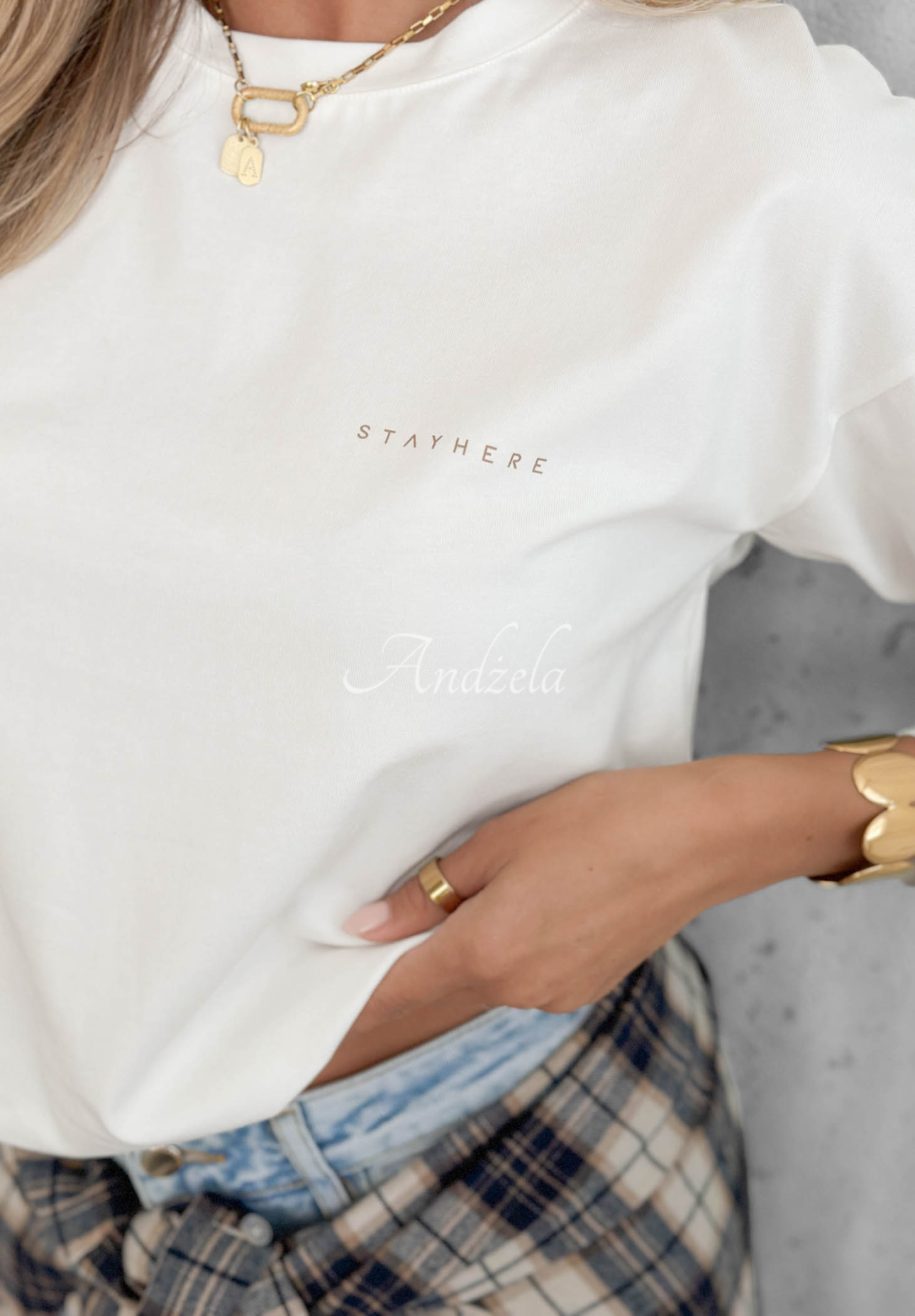 Simple Chic ecru long-sleeved cotton blouse