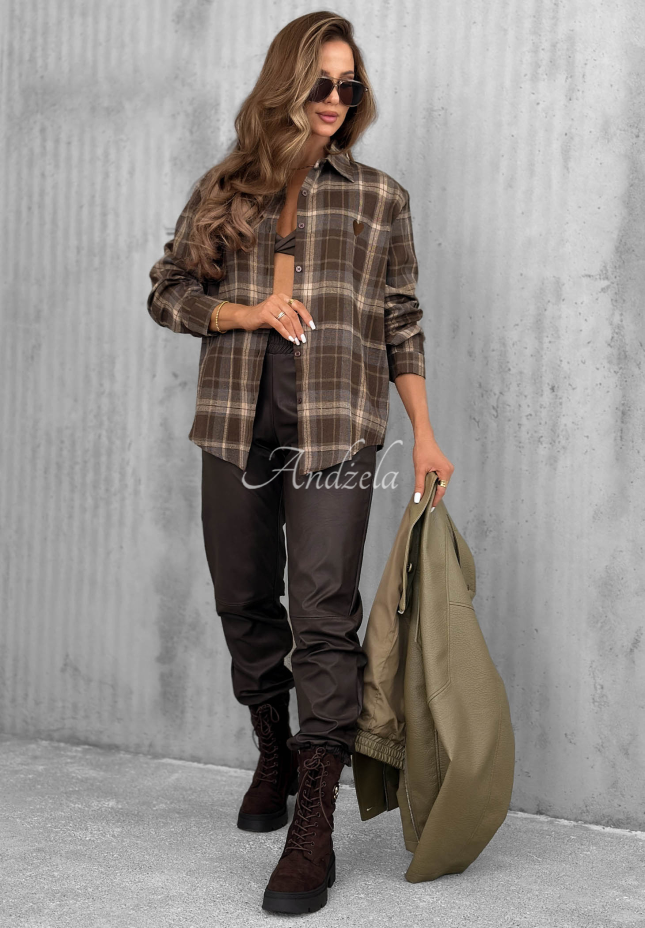 Cinnamon Dream Chocolate-Colored Checkered Cotton Shirt with a Heart
