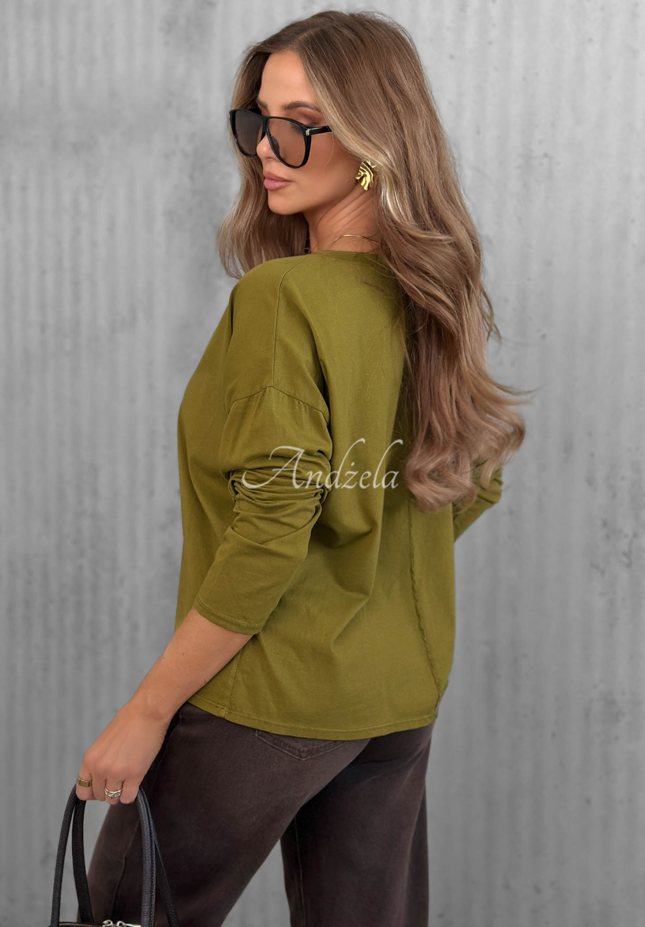 Bawełniana bluzka longsleeve z dekoltem w serek Daily Style oliwkowa
