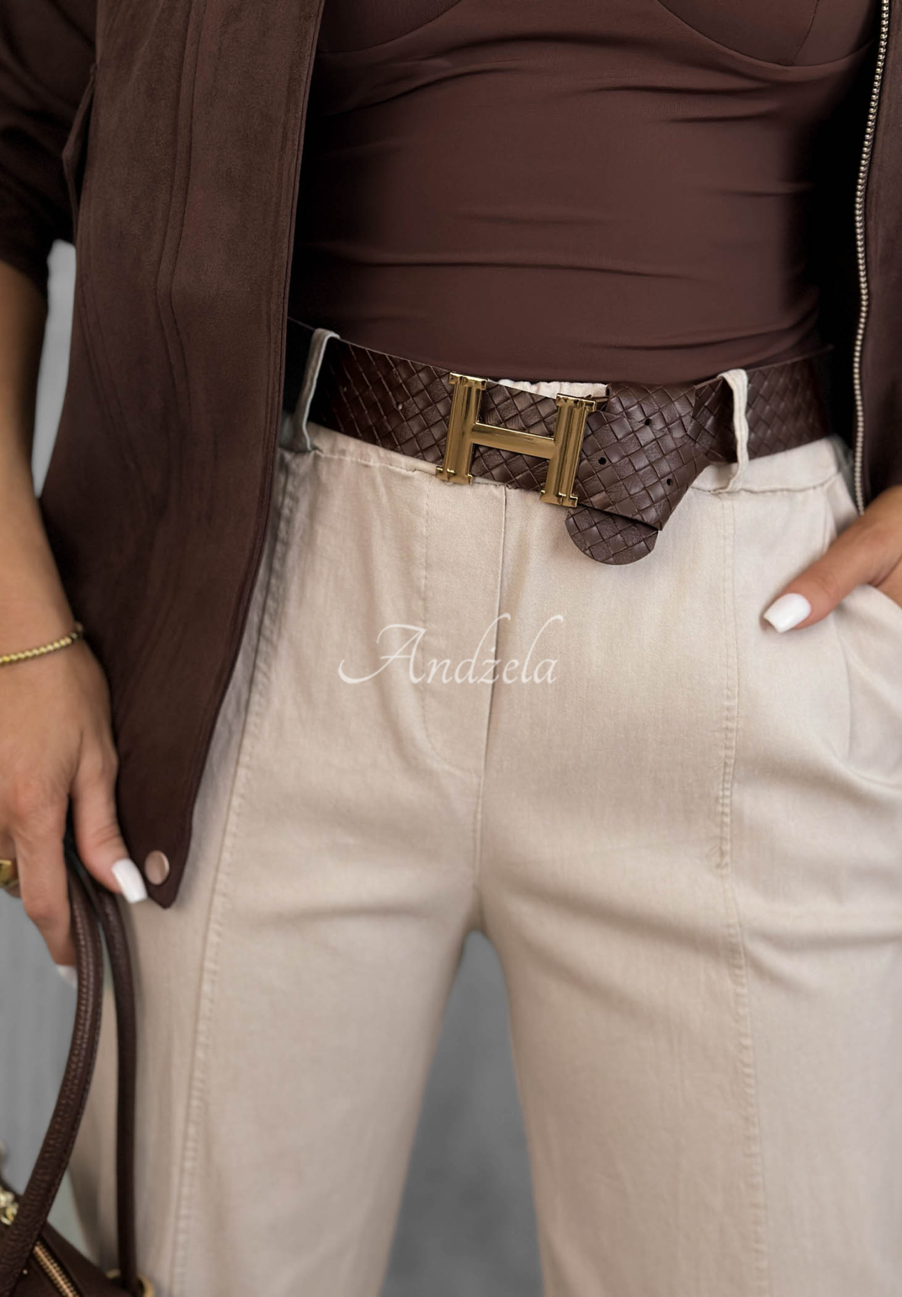 Still Morning Beige Mom-Fit Viscose Pants with a Belt