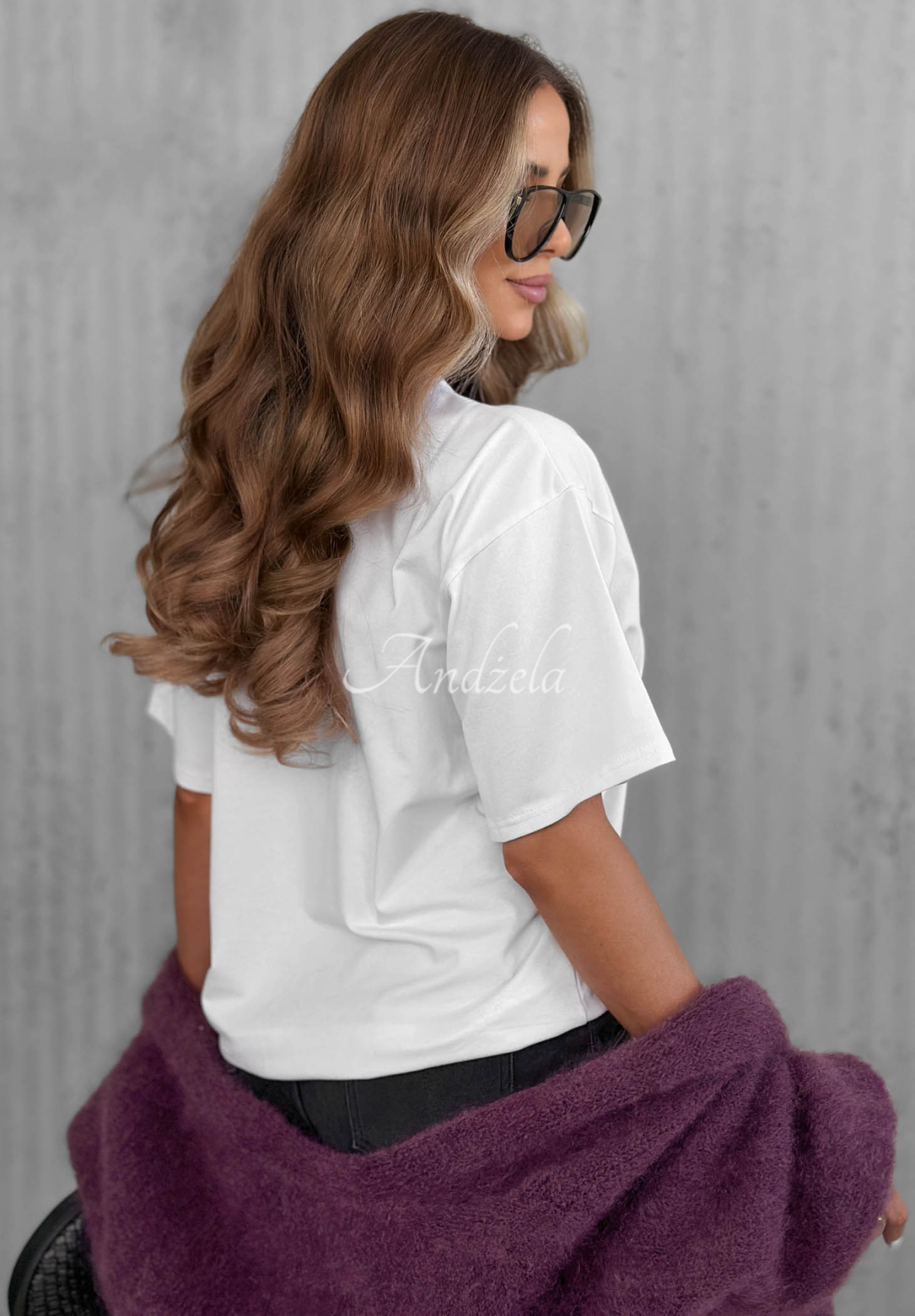 White Cotton T-Shirt with "Forgotten Roses" Print