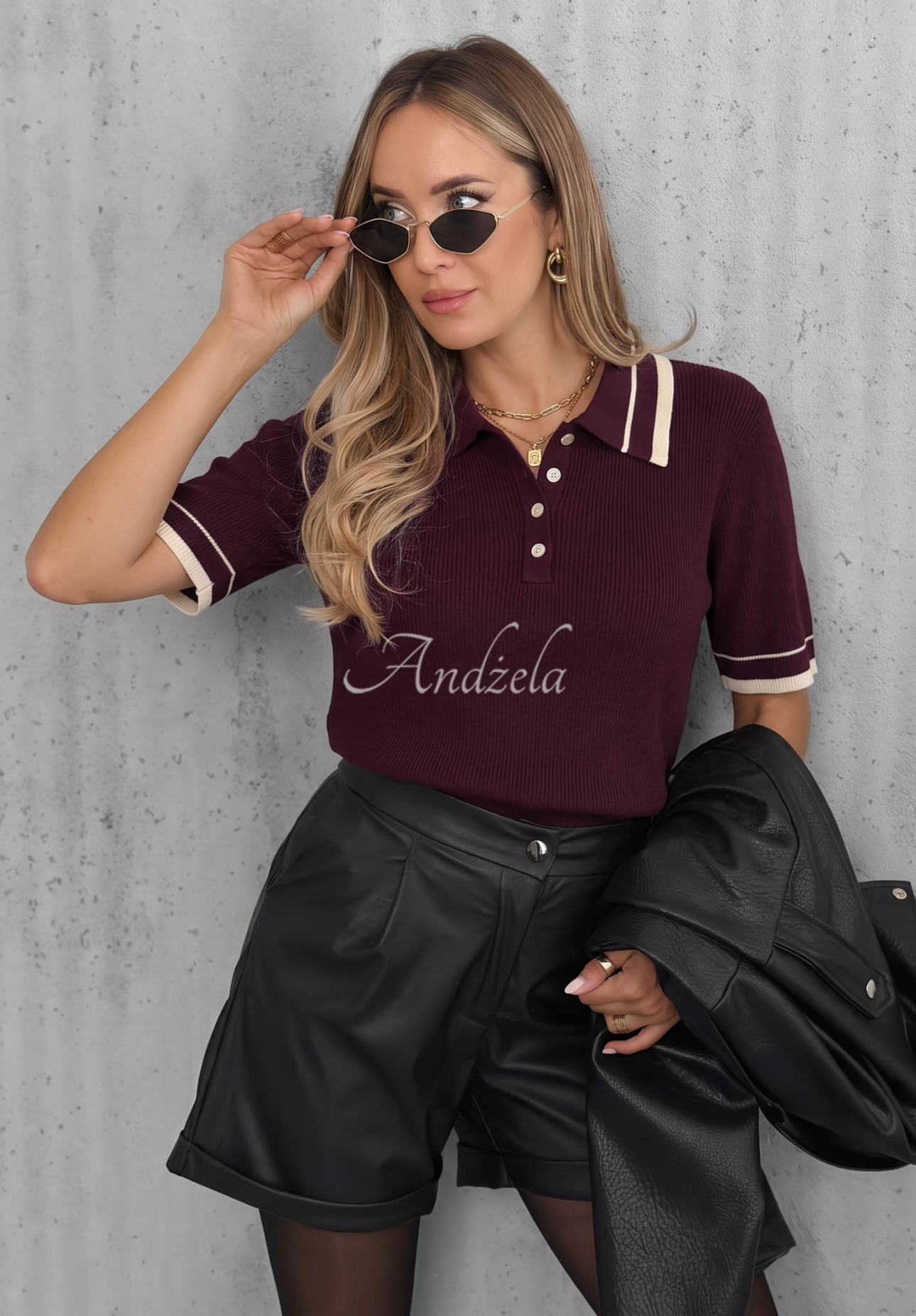 Tea Society Short-Sleeve Viscose Sweater with Collar in Berry