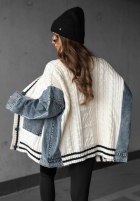 Ozdobnie pleciony sweter kardigan z jeansowymi elementami Morning Streets ecru