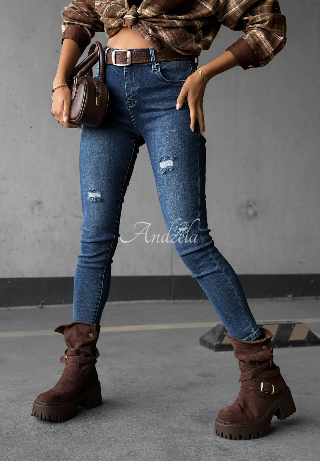 Spodnie jeansowe skinny z przetarciami Just A Little niebieskie