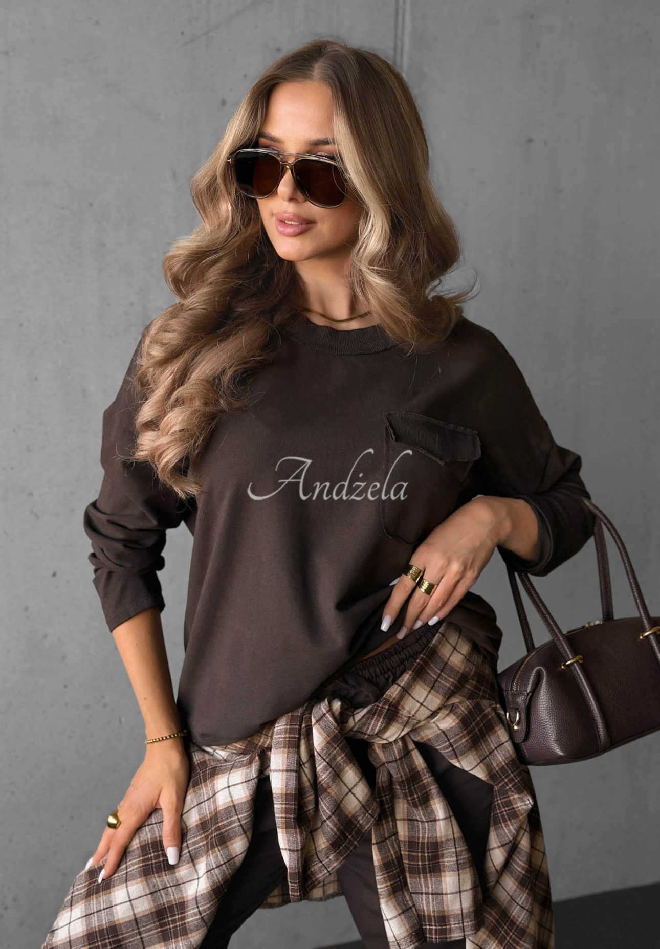 Simple Day Chocolate-Colored Cotton Sweatshirt with a Pocket