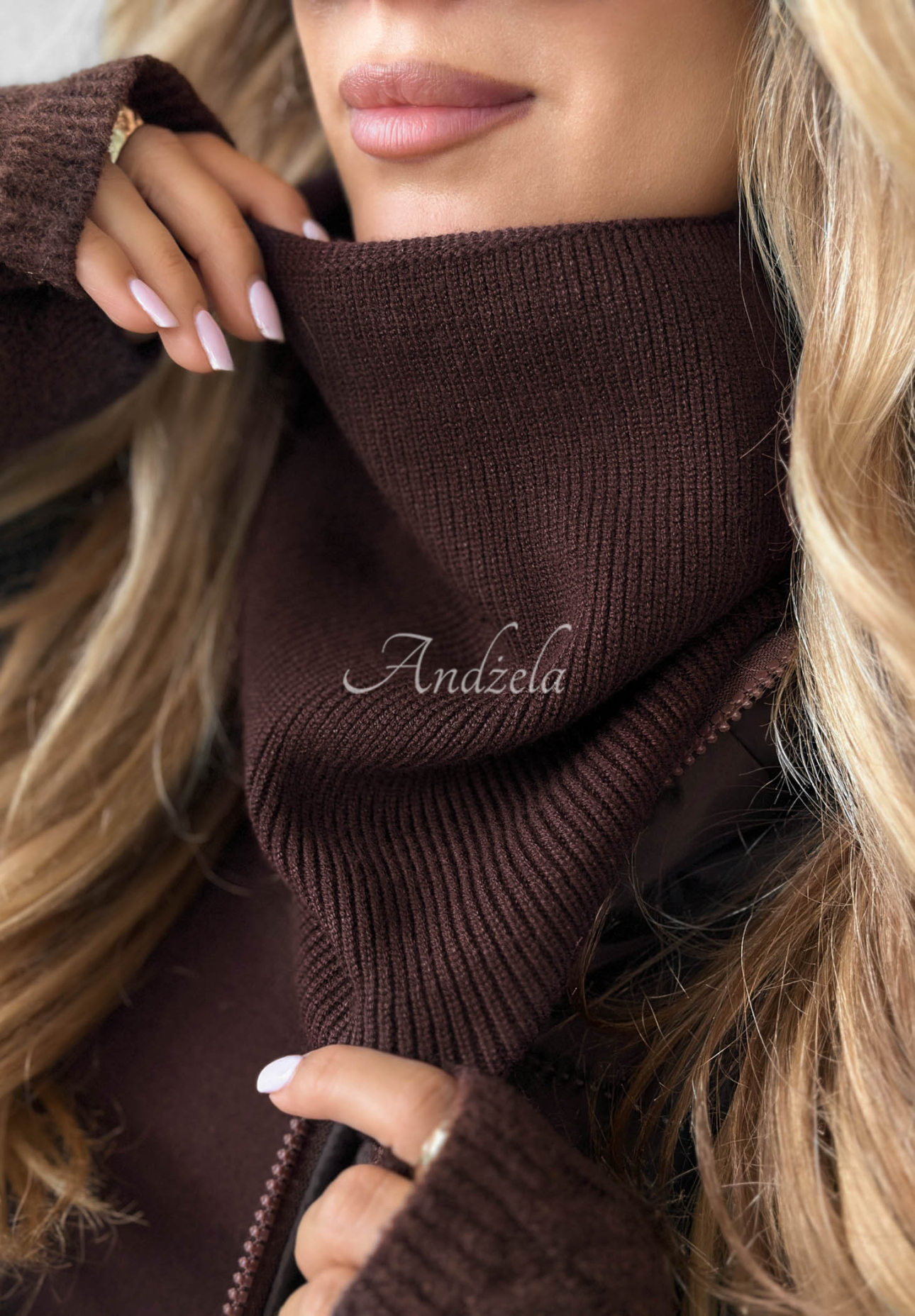 "Enjoying Autumn" Scarf with Chocolate-Brown Viscose II