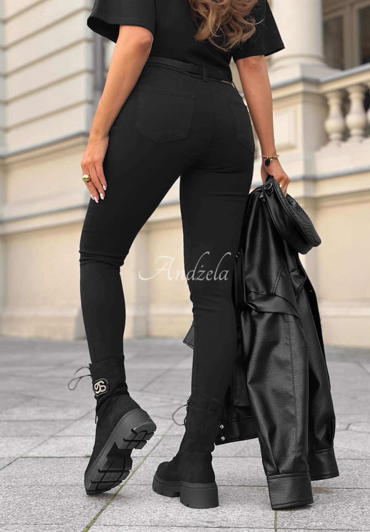 Spodnie jeansowe skinny But First Coffee czarne