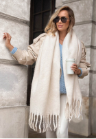 Miękki szal z frędzlami Snow Darling mokka