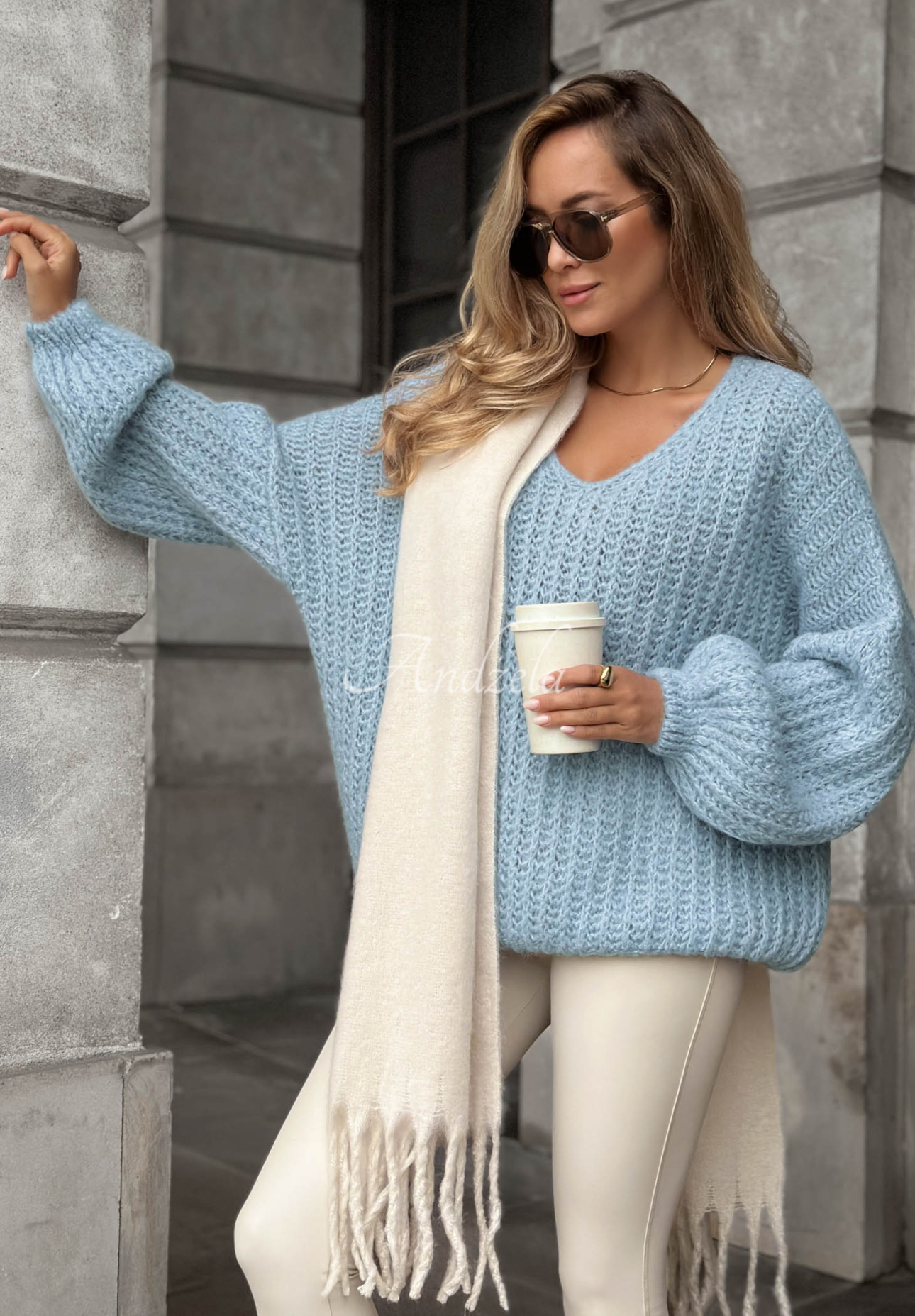 Oversized, ornately cable-knit sweater with mohair and Frozen Cotton wool in sky blue