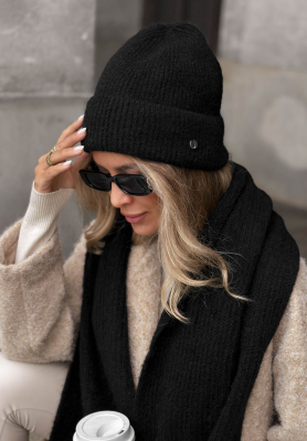 Snowfall Charm Black Hat with Merino Wool and Mohair