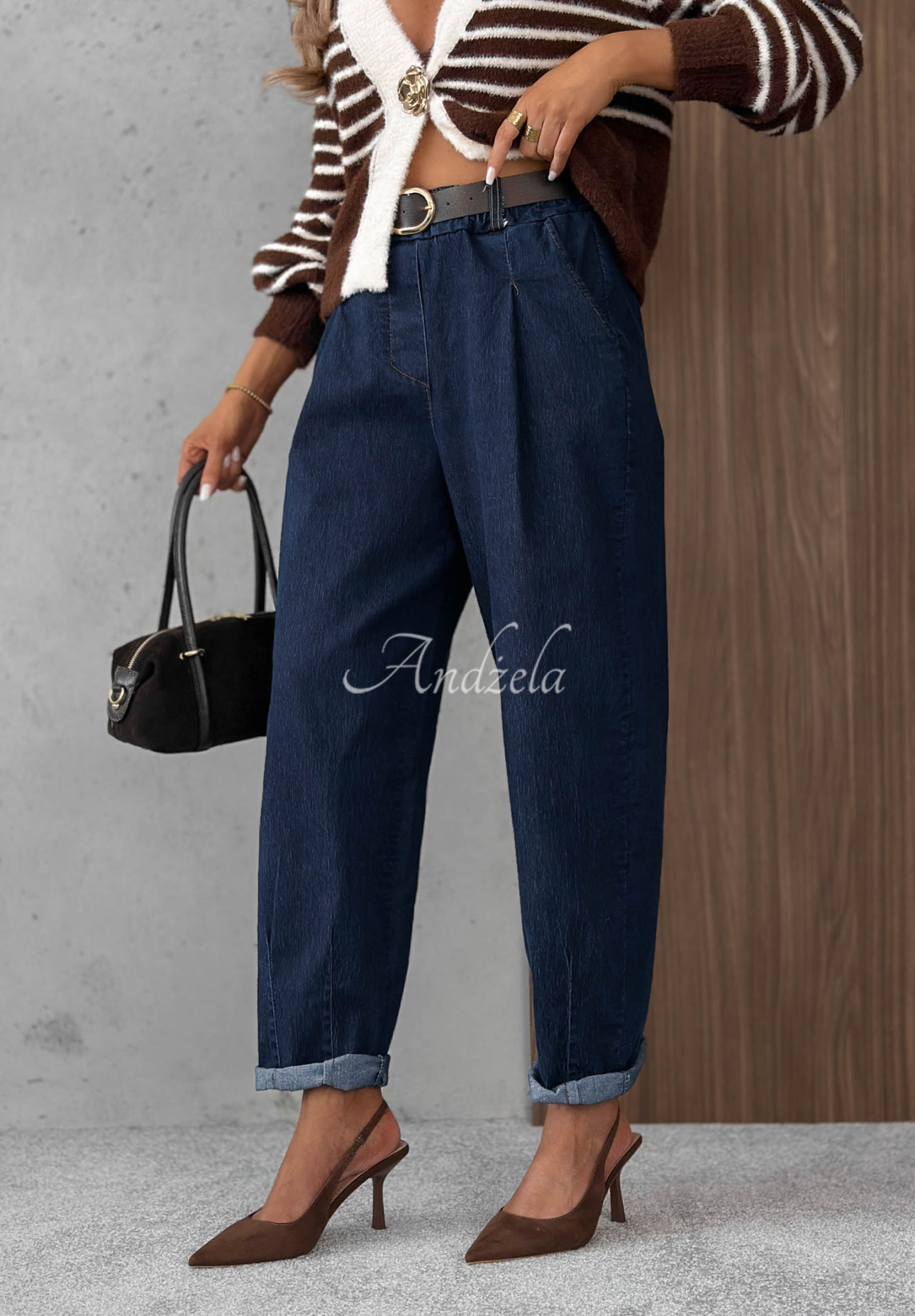 Modern Shape Navy Blue Mom-Fit Jeans with a Belt