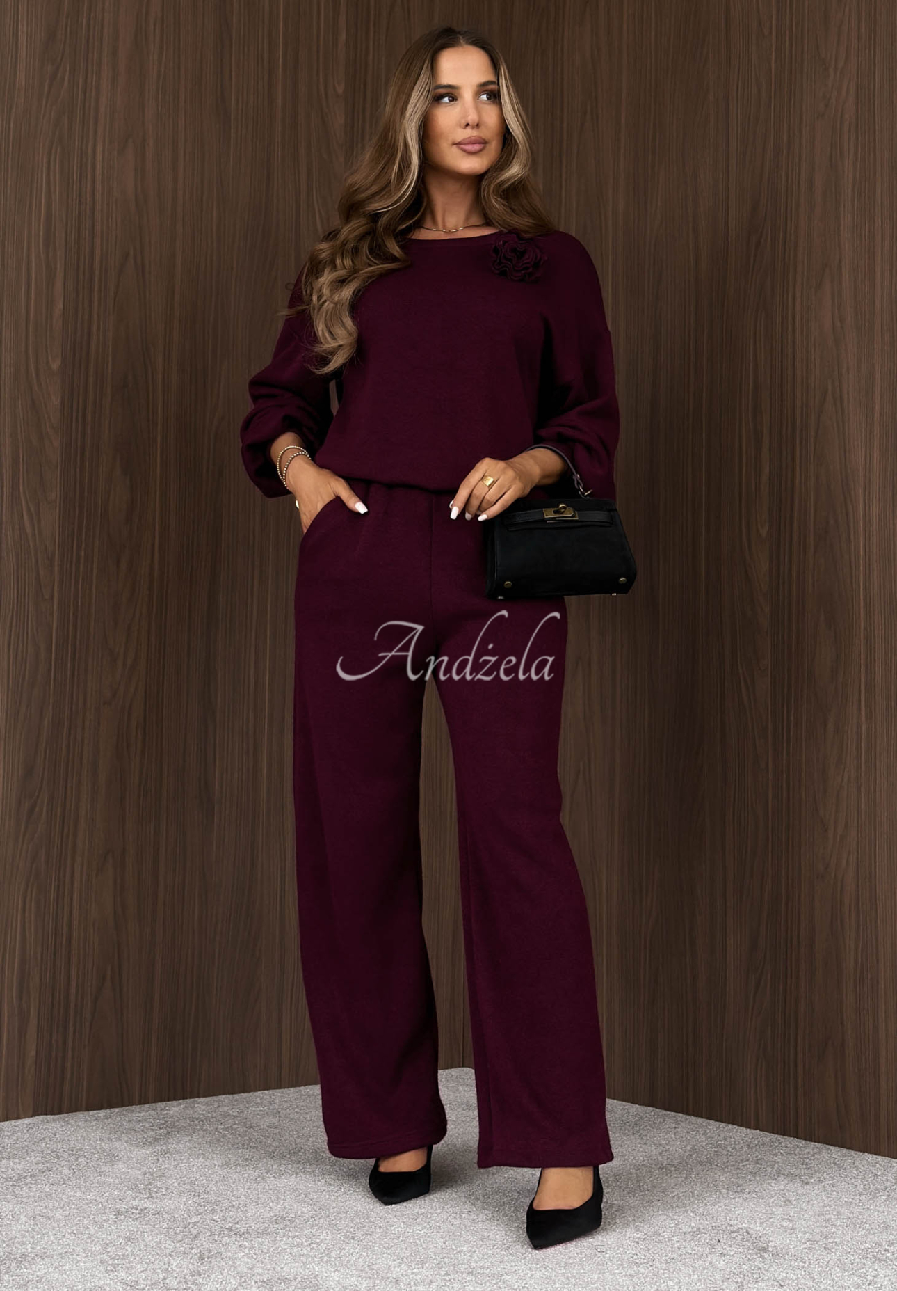 Feels Different Berry-Colored Viscose Knit Set with Flower