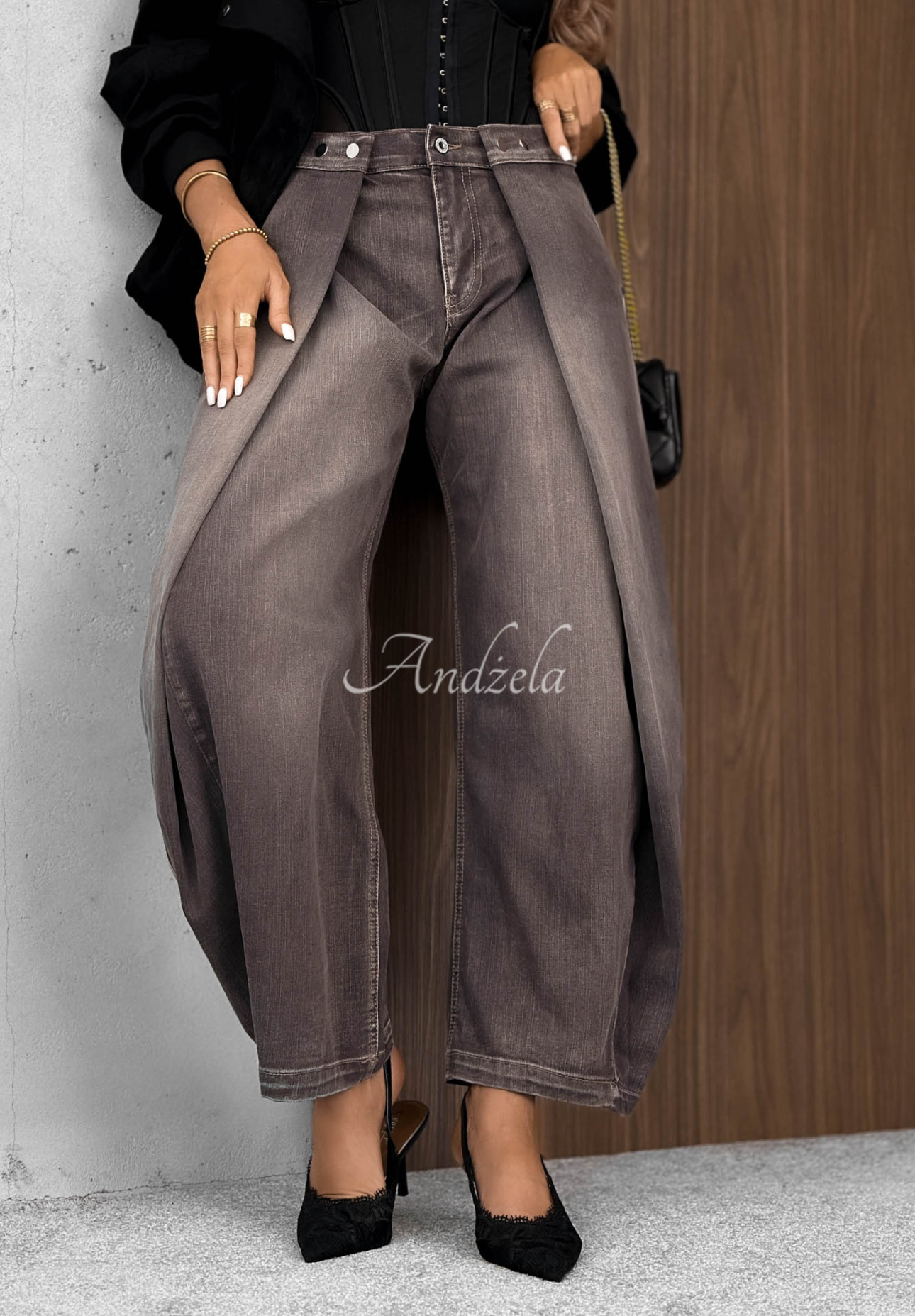 Hazy Silence Chocolate Banana Jeans