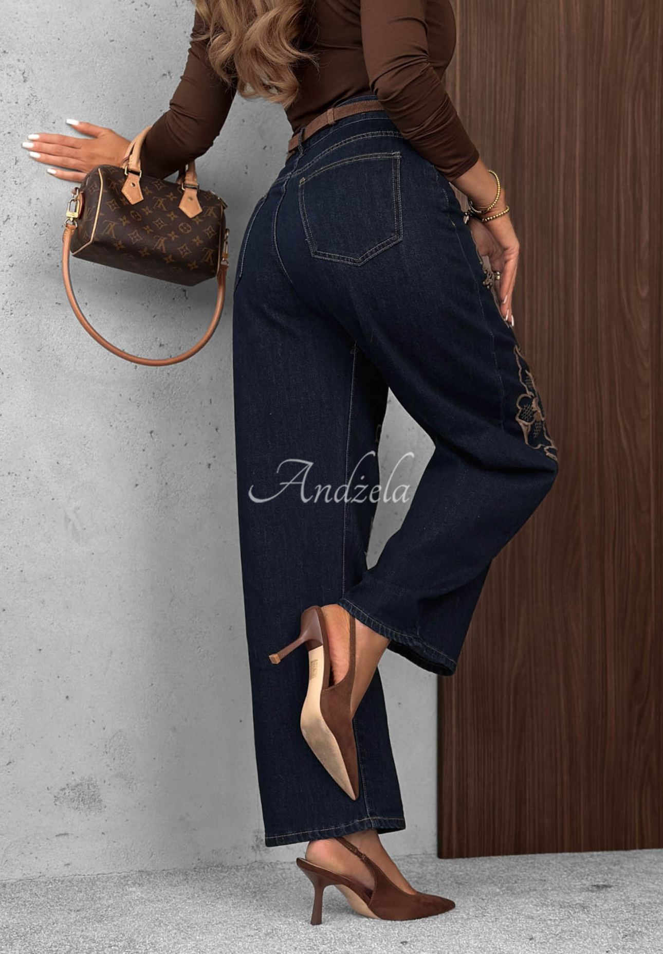 Banana Jeans with Embroidery, Soft Mist Navy Blue