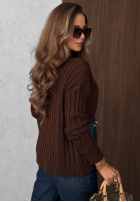 Prążkowany sweter z jeansowymi kieszeniami Cozy Grace czekoladowy