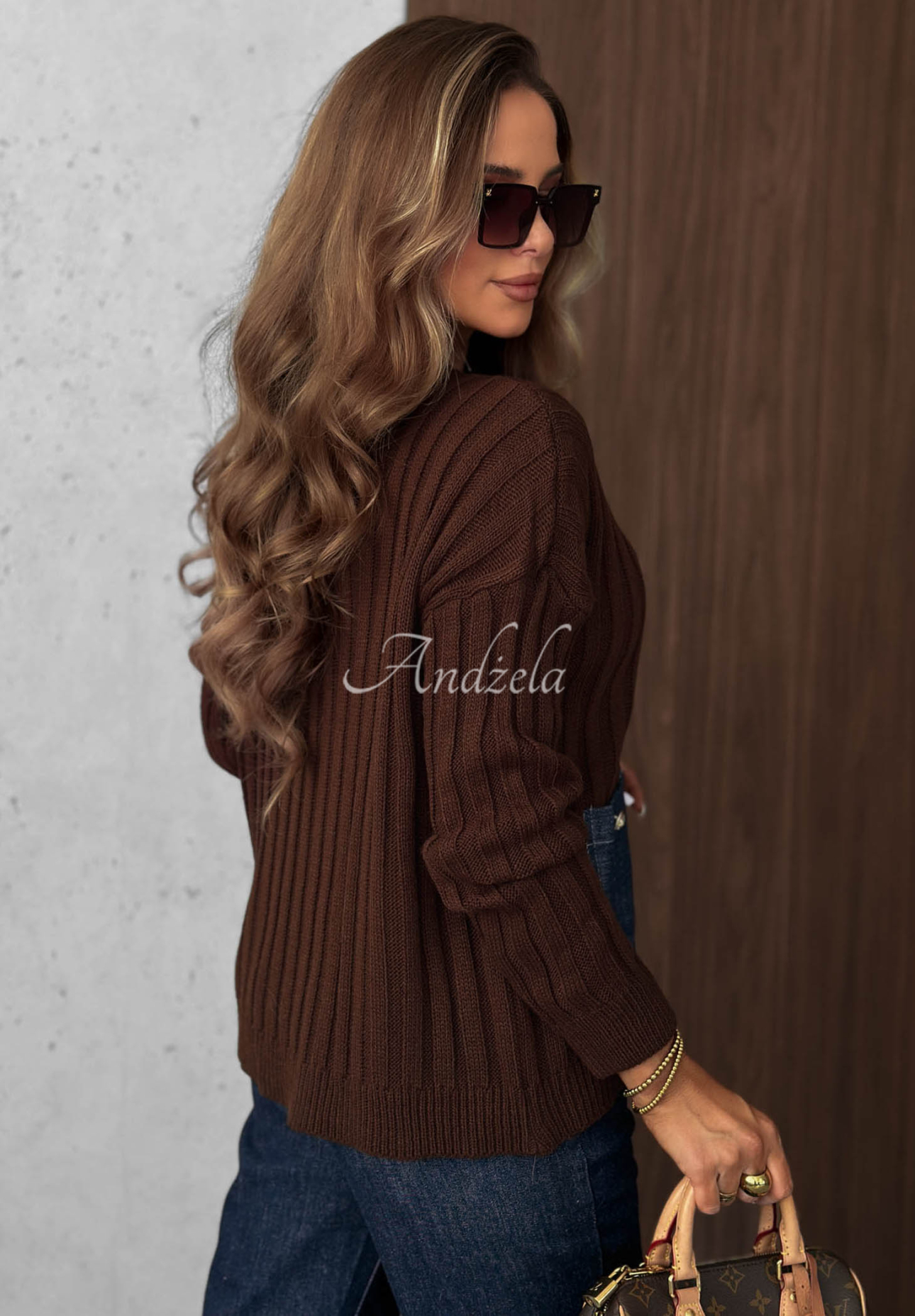 Cozy Grace Chocolate-Colored Ribbed Sweater with Denim Pockets, Made of Wool and Mohair