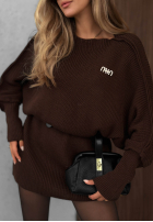 Dzianinowa sukienka oversize z paskiem Soft Dream czekoladowa