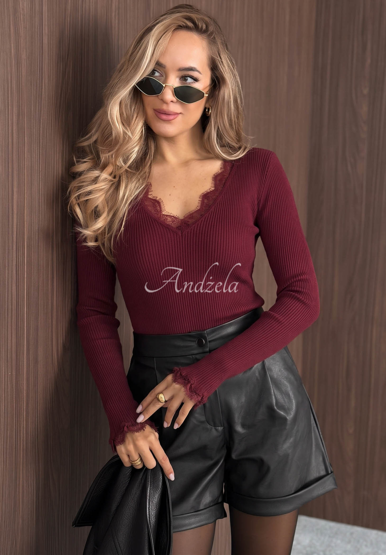Soft Beauty burgundy ribbed long-sleeve blouse with viscose lace