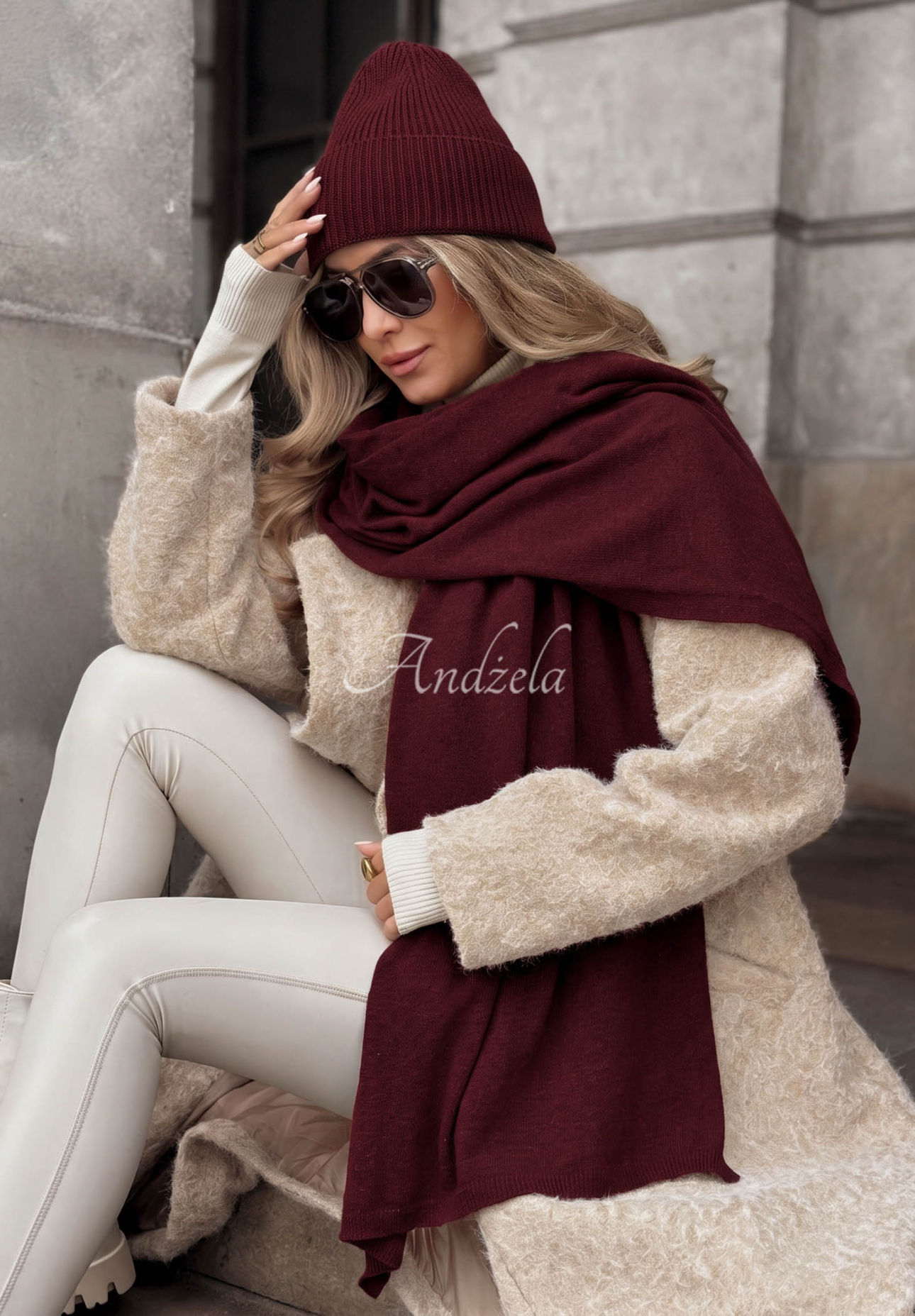Arctic Romance Burgundy Wool and Cashmere Hat and Scarf Set