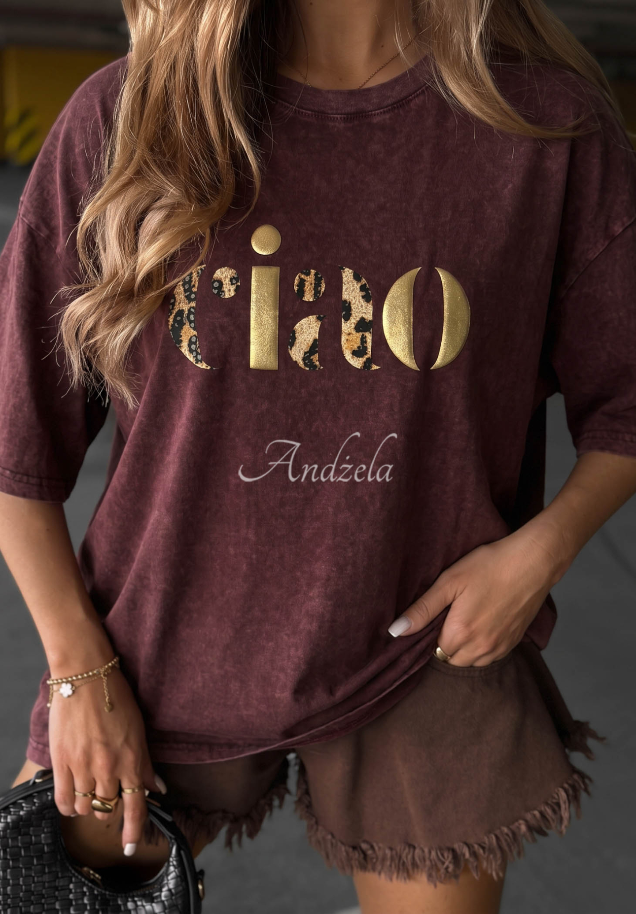 Bawełniany T-shirt z napisem Golden Ciao burgundowy