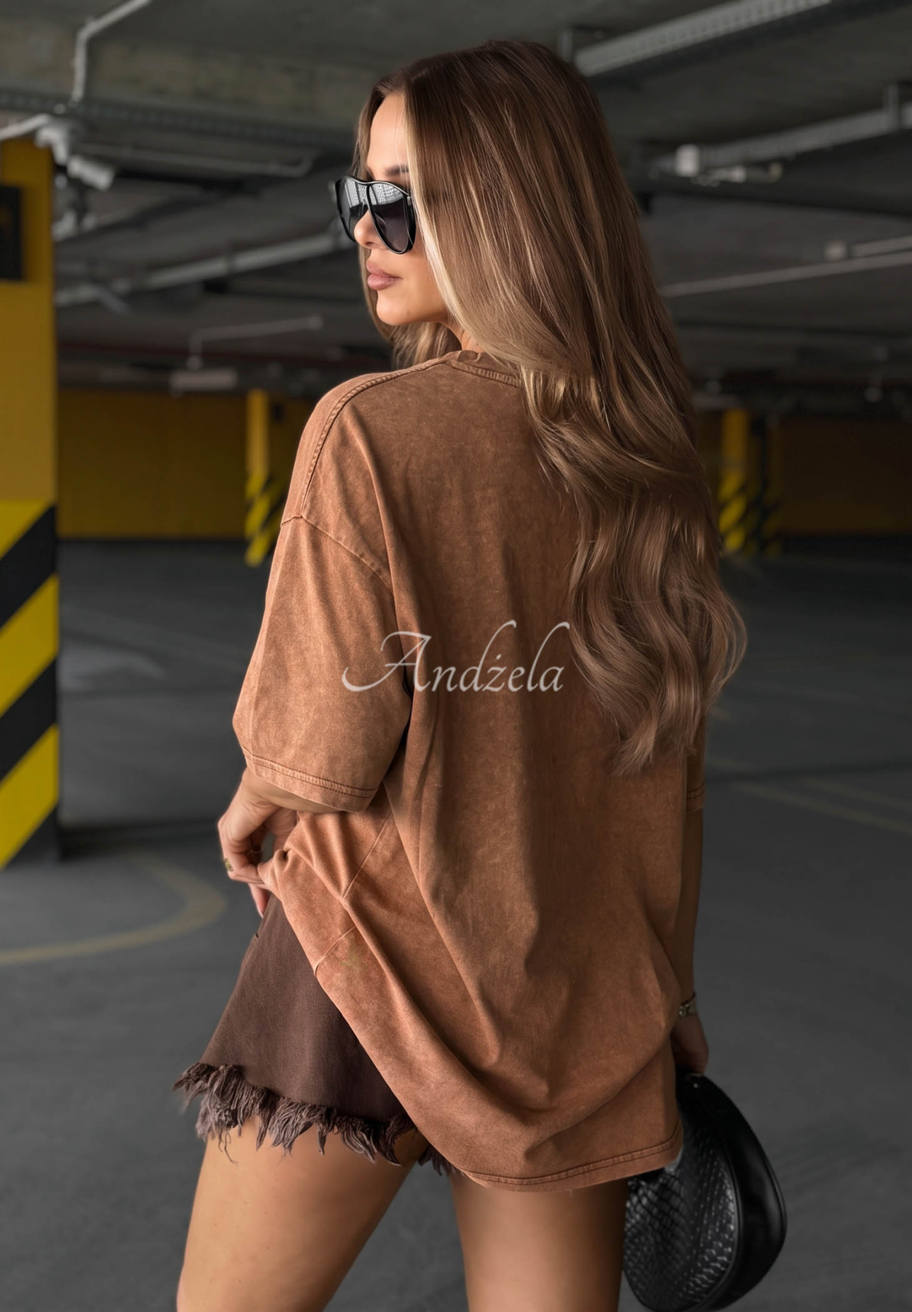 Camel-colored Cotton T-Shirt with "Ciao Beli" Print