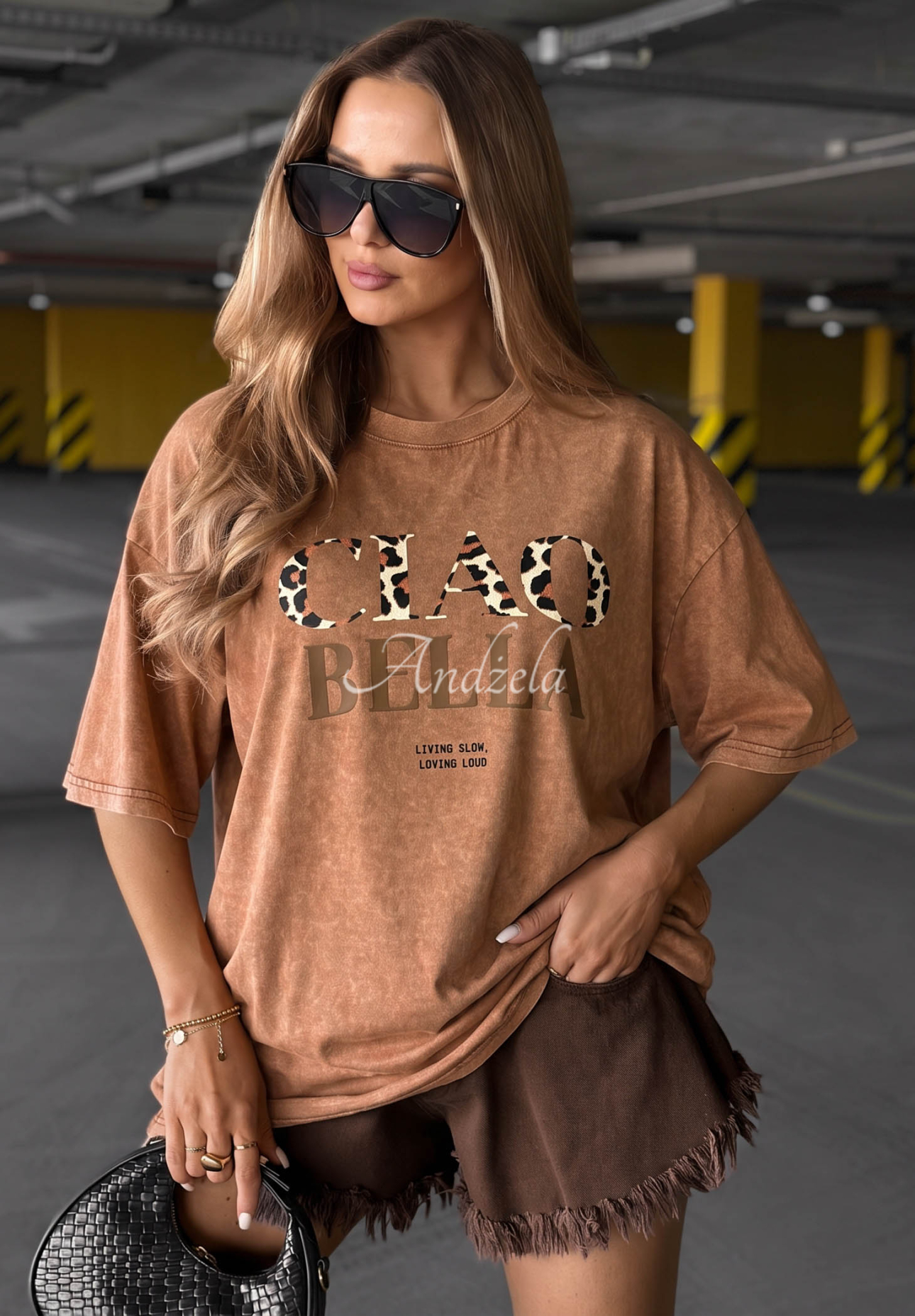 Camel-colored Cotton T-Shirt with "Ciao Beli" Print