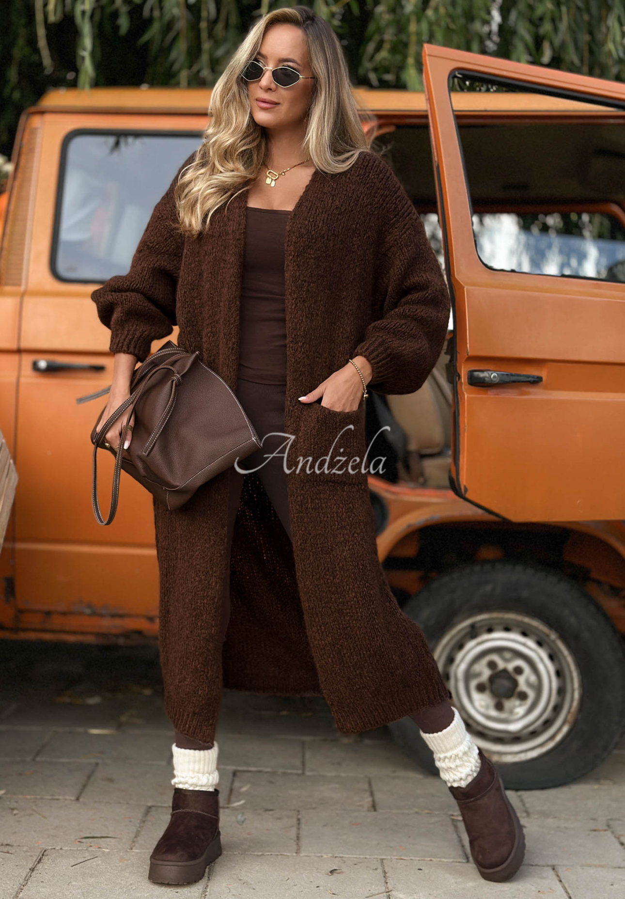 Long, oversized cardigan with pockets, made of wool and viscose, November Walk, chocolate brown